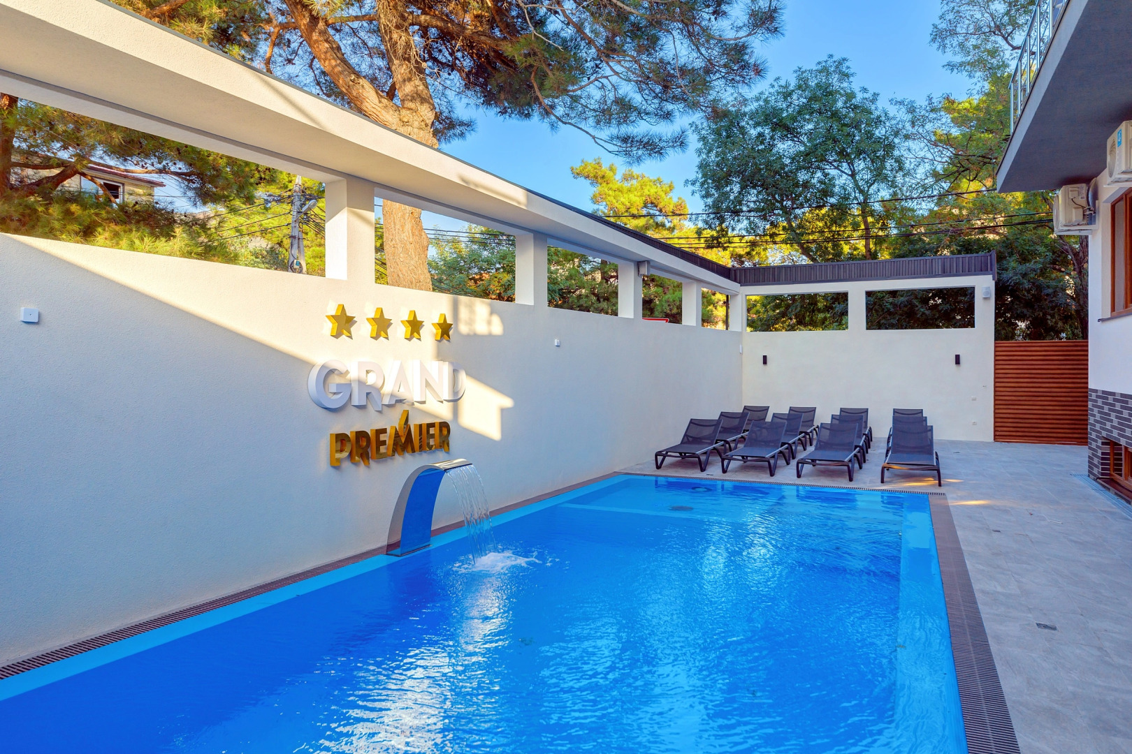 Отель Гранд Премьер