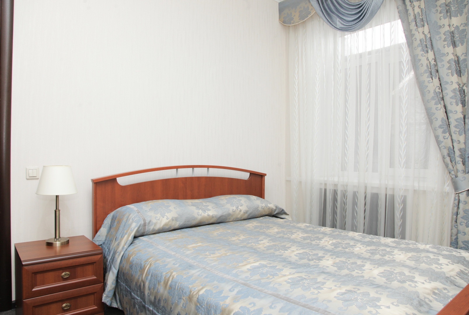 Отель Волга