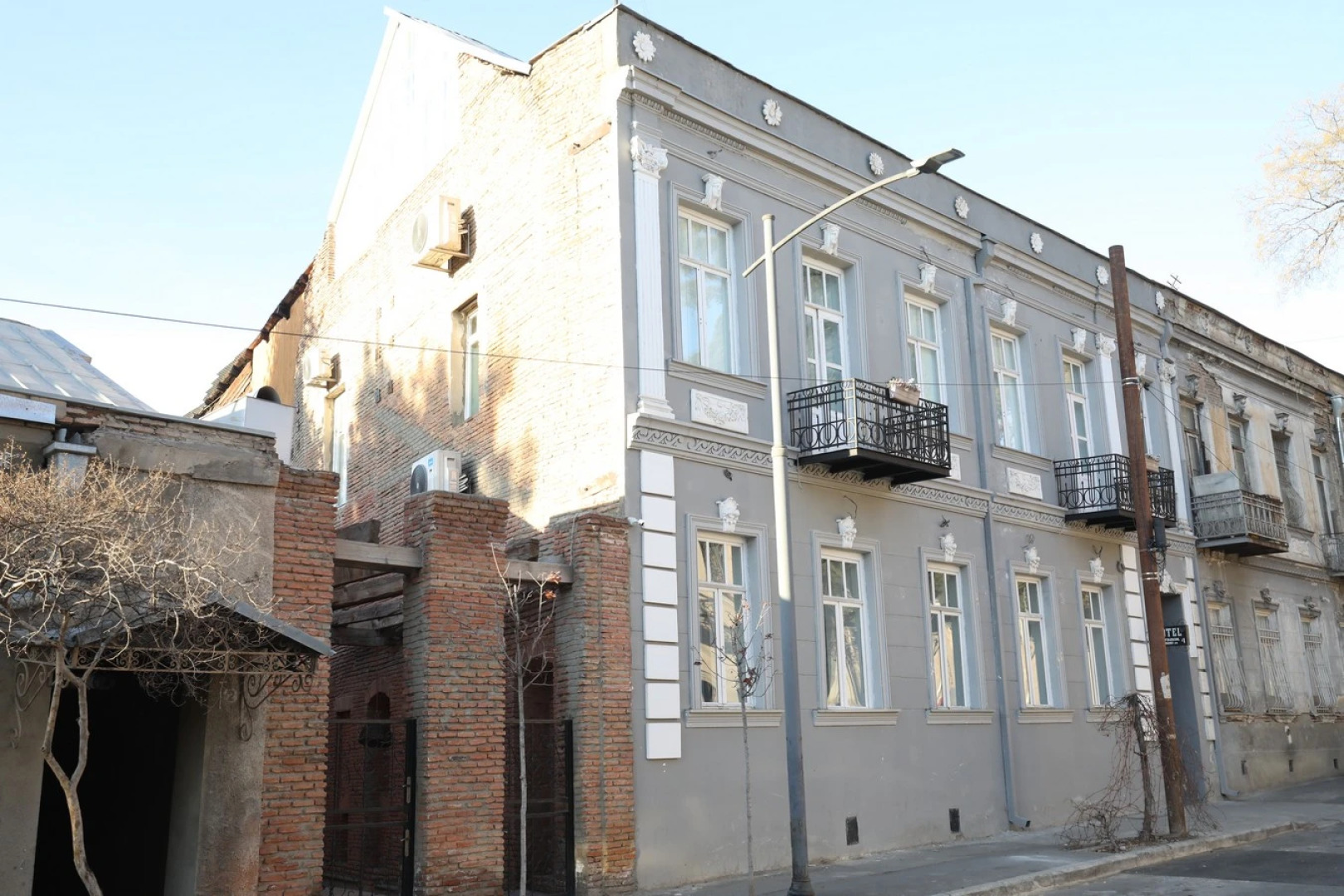 Отель История Тбилиси