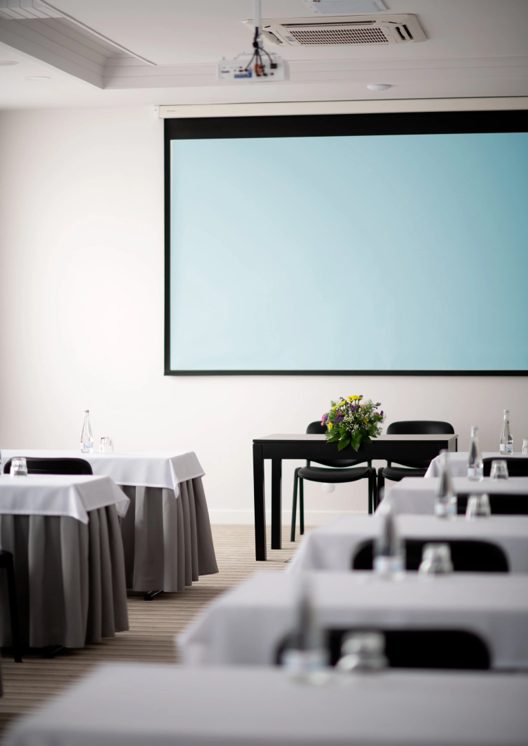 Отель Cristal Setúbal