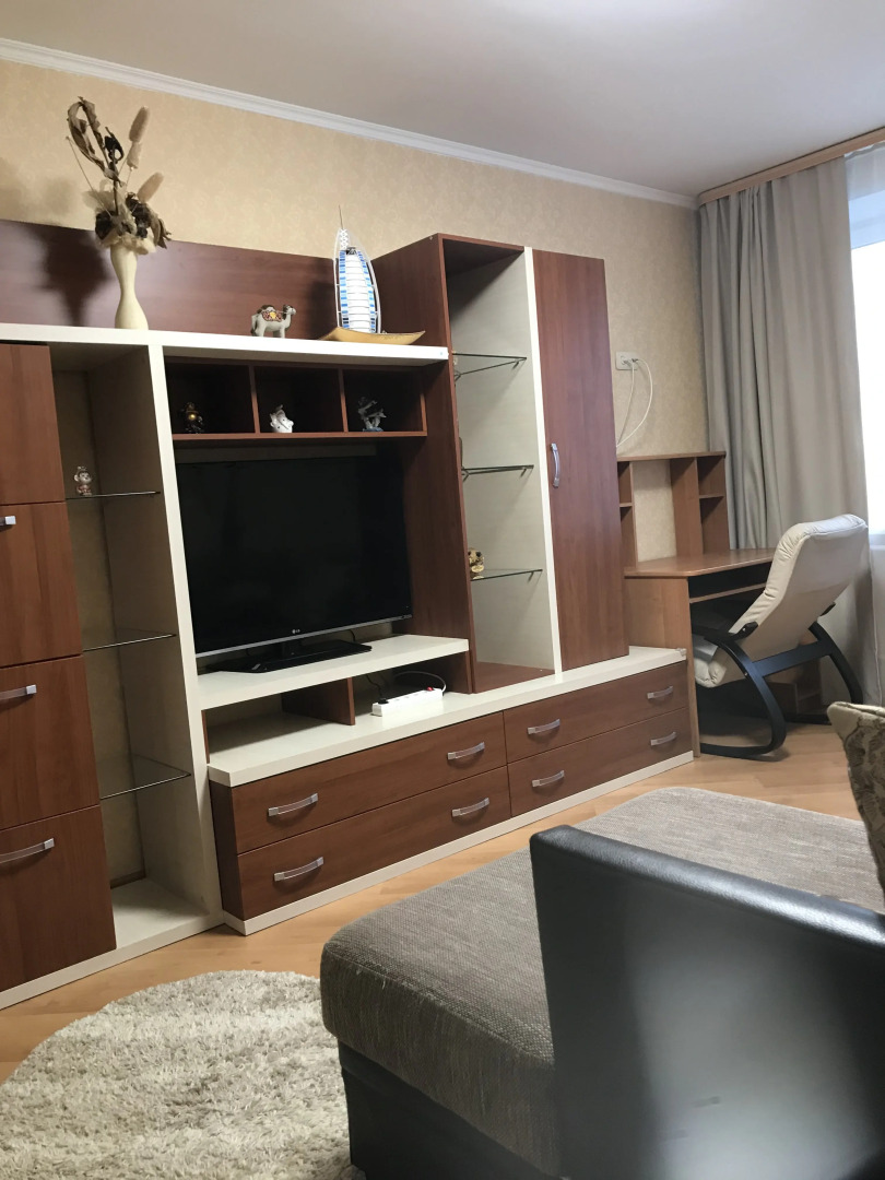 Апартаменты Марата 24