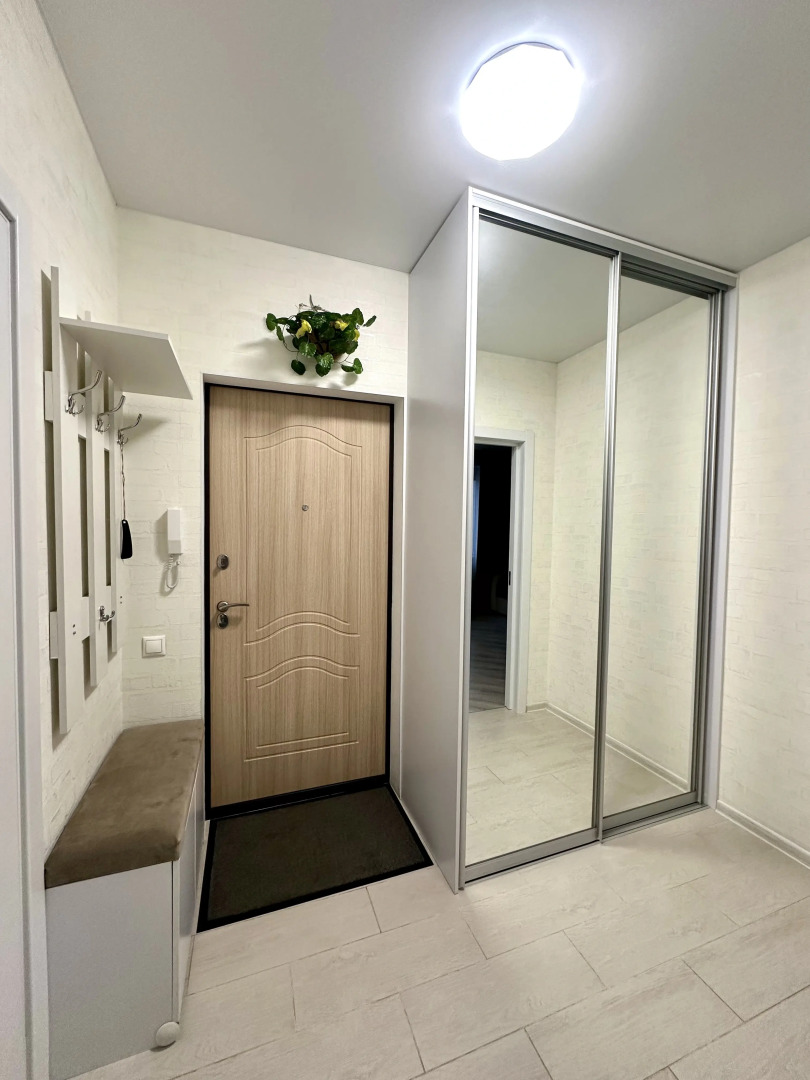 Квартира Мегаполис 2 Возле Меги в 7км от Центра Города