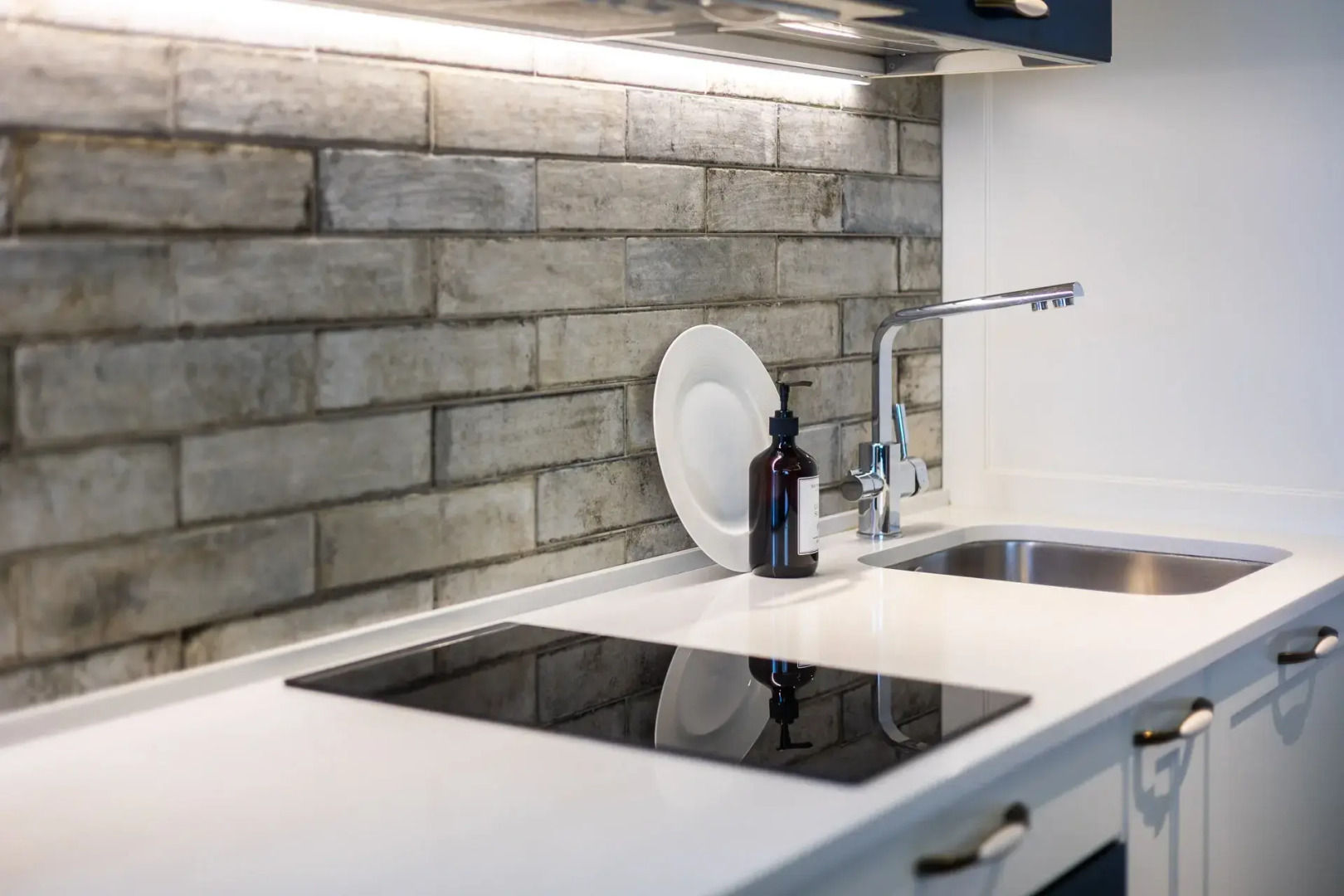 Апартаменты Ballerina с дизайнерским ремонтом в новом ЖК Чайковский