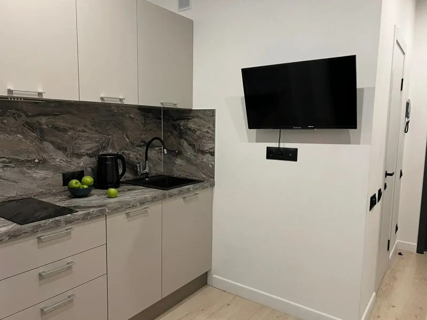 Квартира 2 Ночи на 4-ой линии Васильевского Острова 51