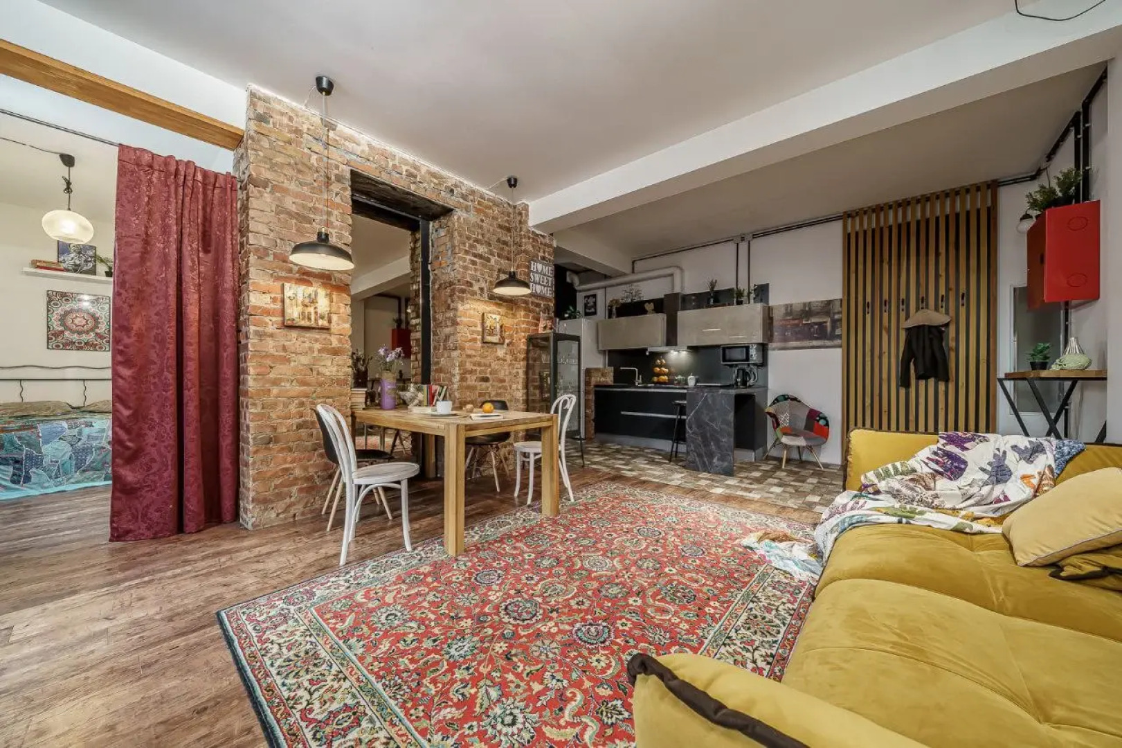 Квартира Арт-Лофт в самом центре Минска