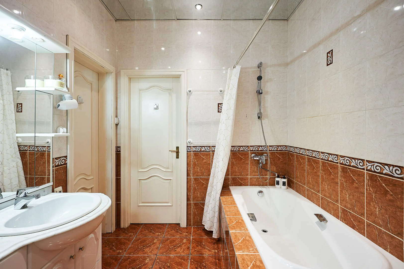 Квартира GM Apartments с видом на Кремль