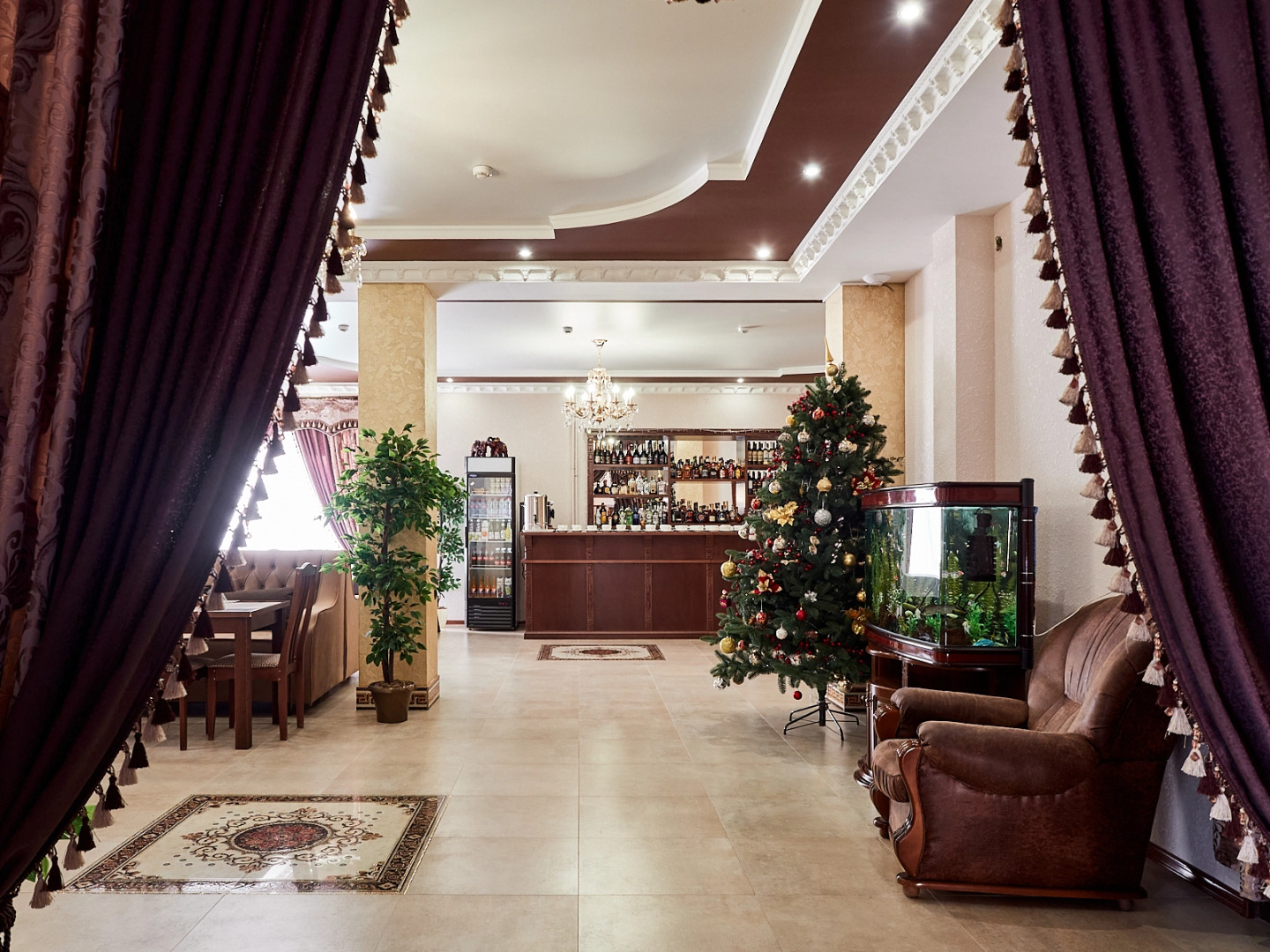 Отель Gold Star