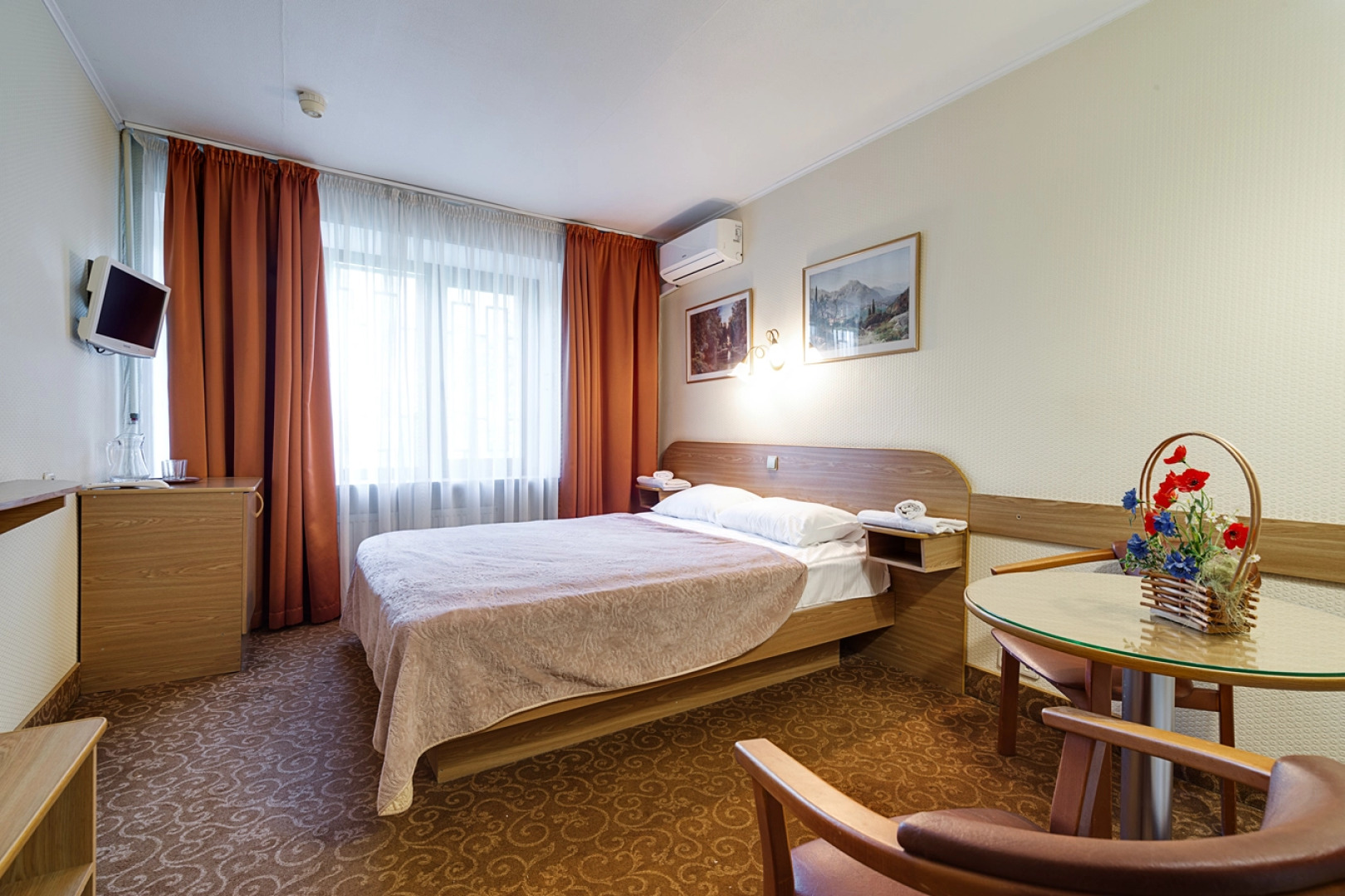 Отель КУ-КУ 2