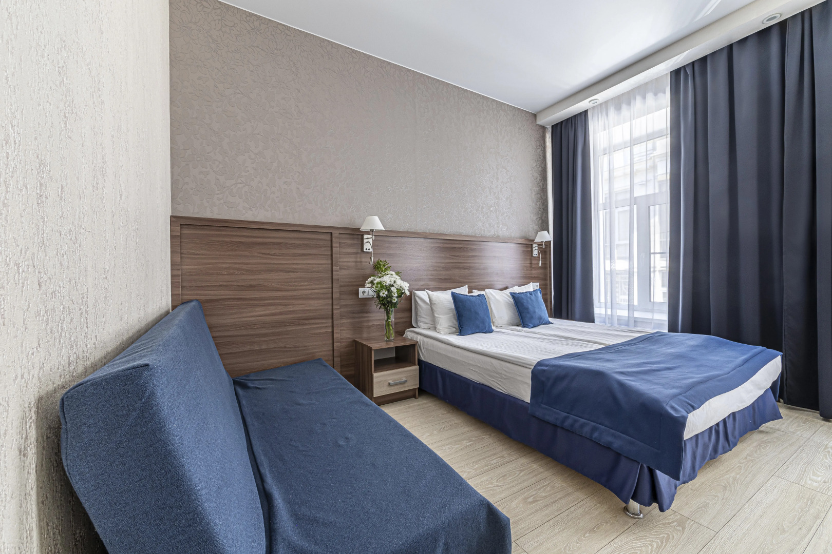 Отель Династия