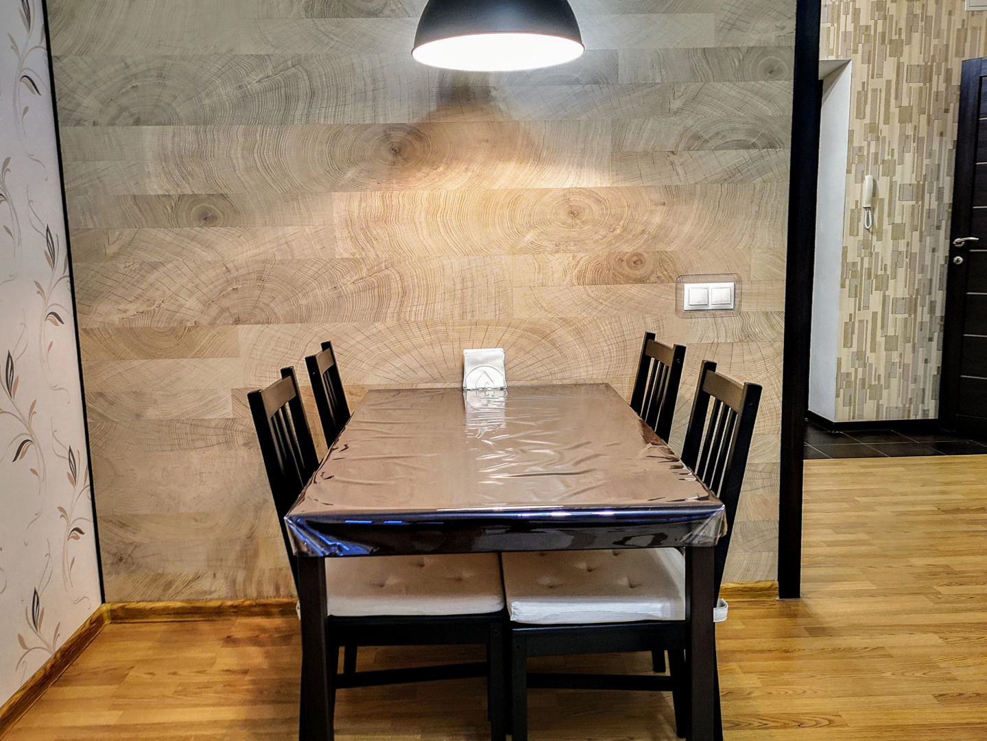 Апартаменты на Пархоменко 8