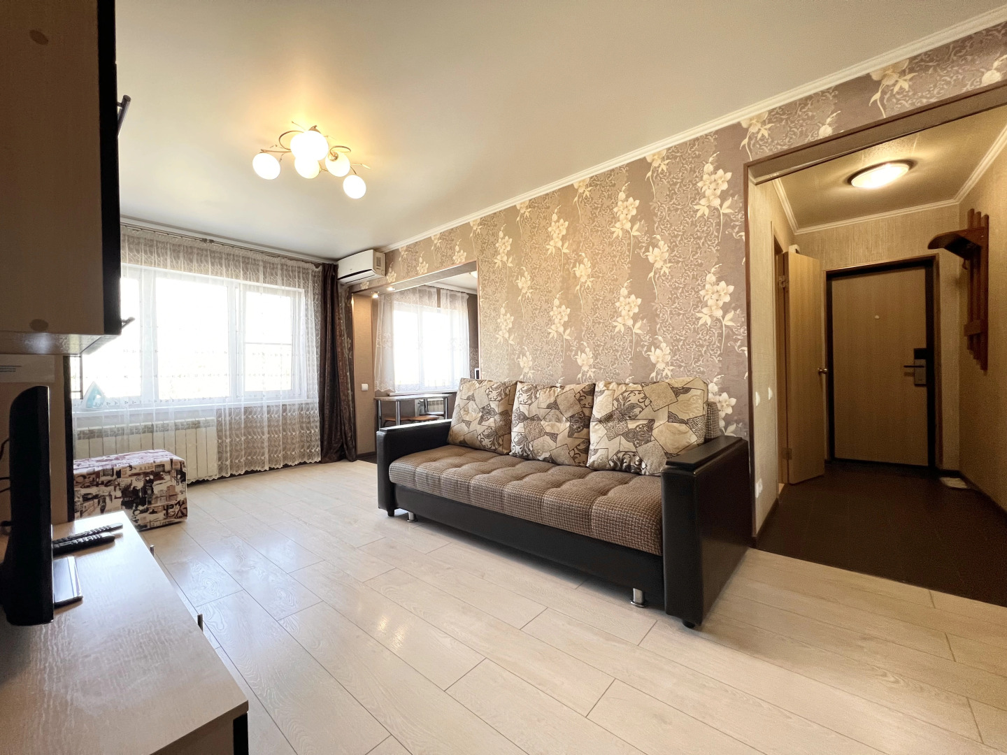 Апартаменты Октябрьская 20