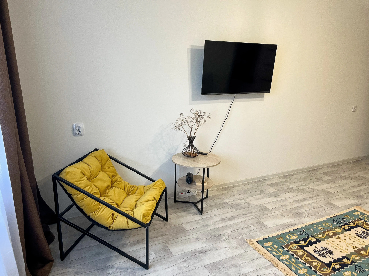 Квартира Life Kirovsk 8 Большая и Уютная