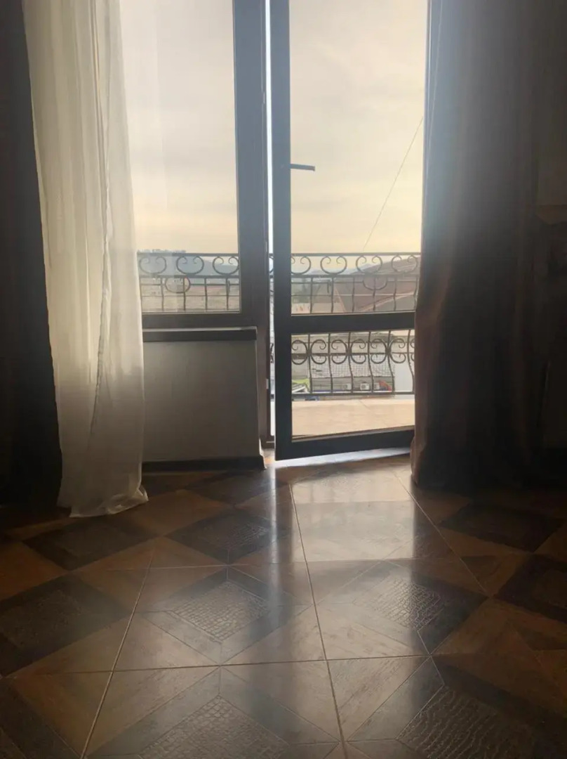 Апартаменты на Вардания 7