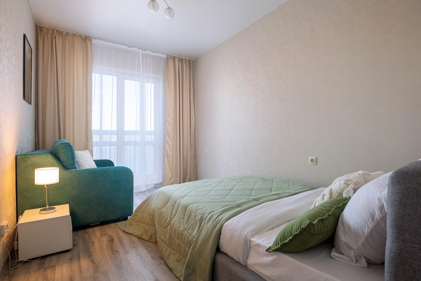 Квартира SleepNsk большая двушка с видом на реку около Аквапарка