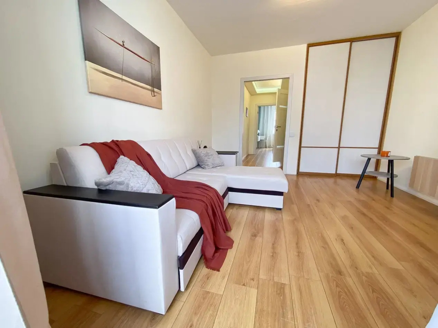 Апартаменты рядом с Александровским парком и аквапарком