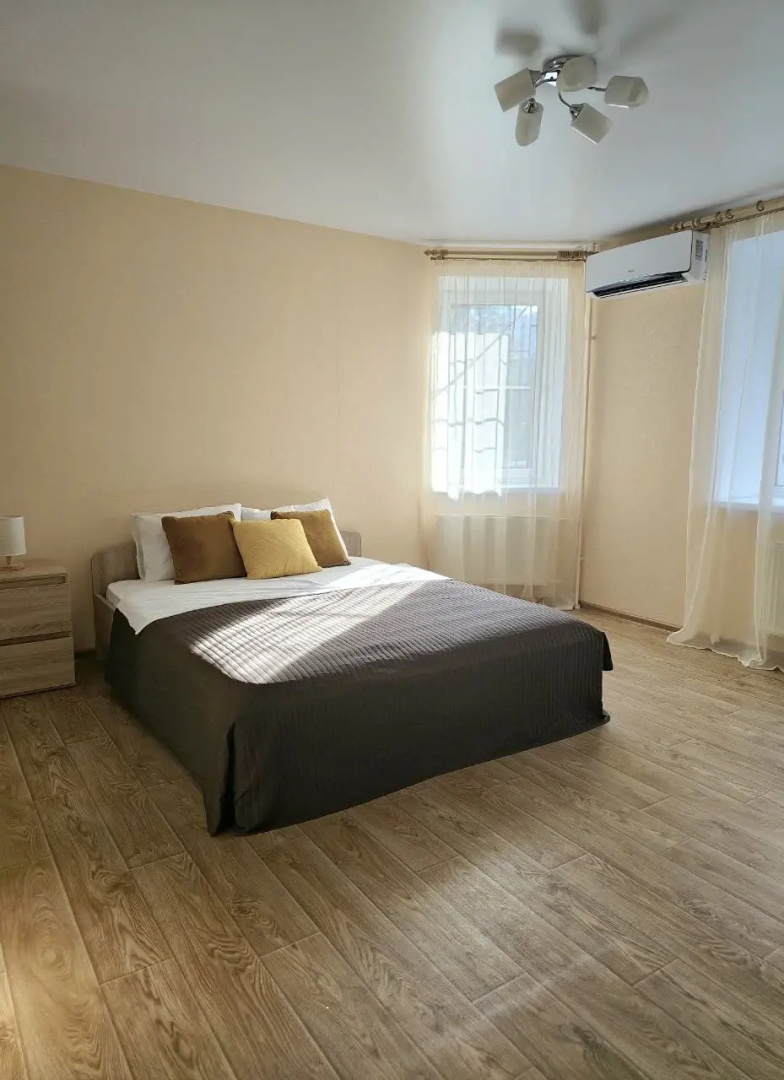 Квартира Best Guest House рядом с центральным парком культуры и отдыха