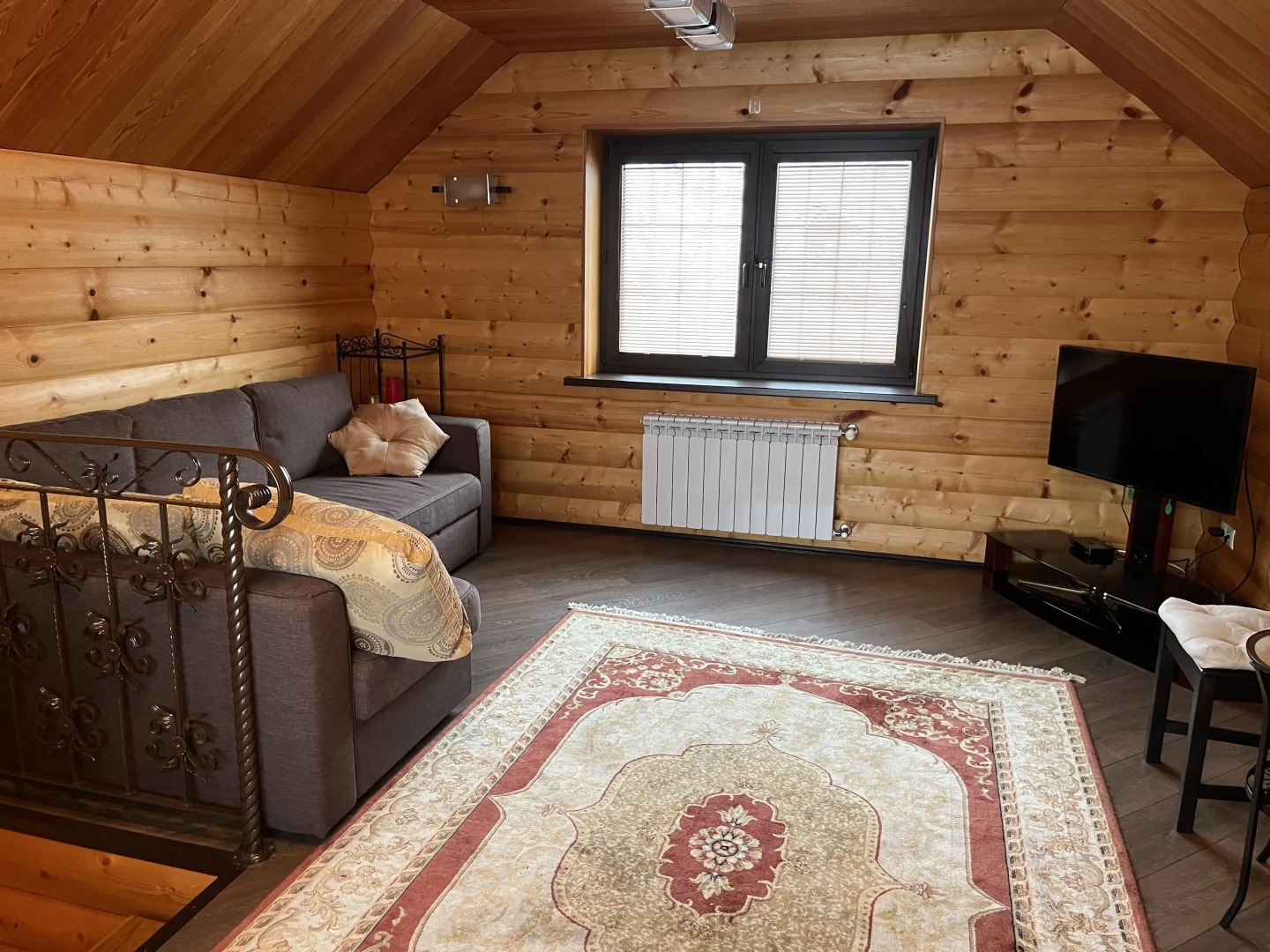 Частный дом "В гостях у Троицы"