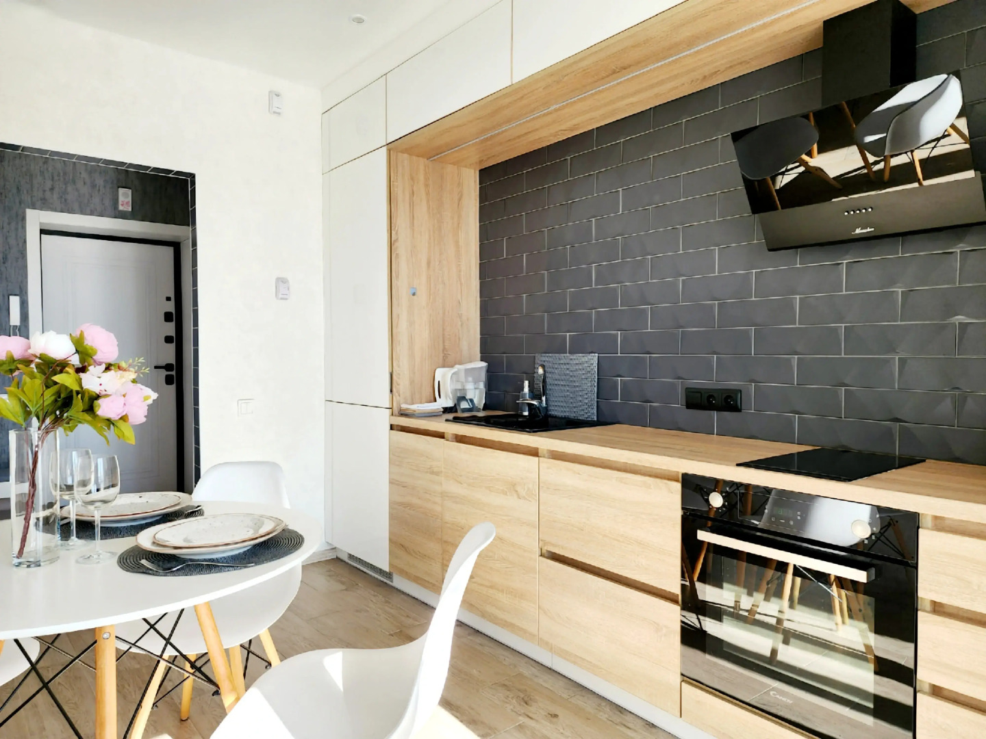 Квартира с видом на озеро