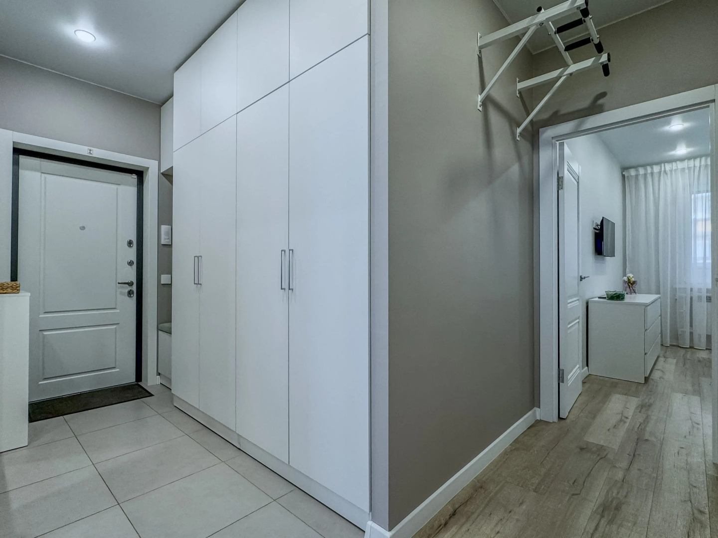 Квартира Green FOX в центре – 3 кровати и рабочие места