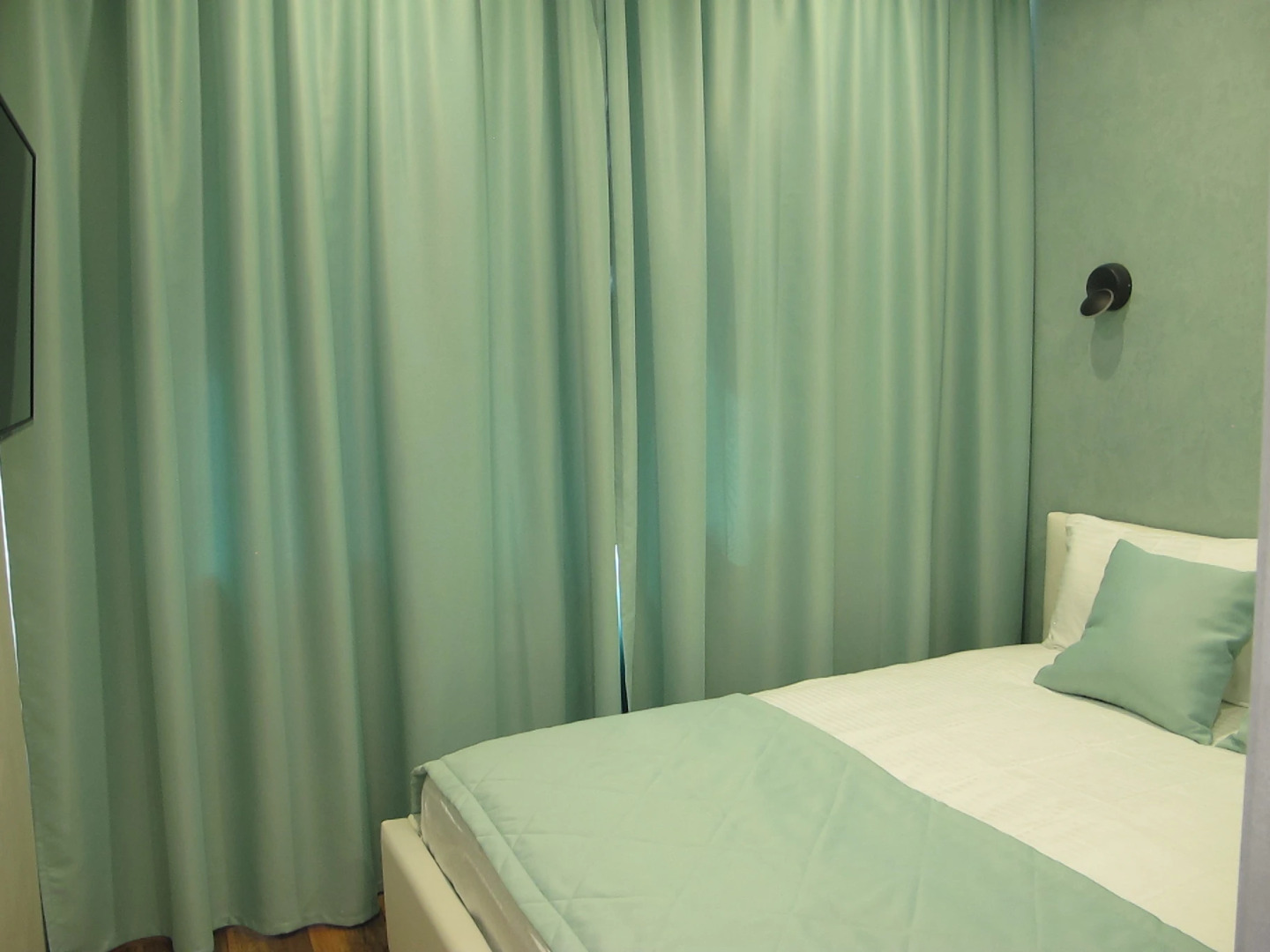 Апартаменты на Воскресенской 14/1