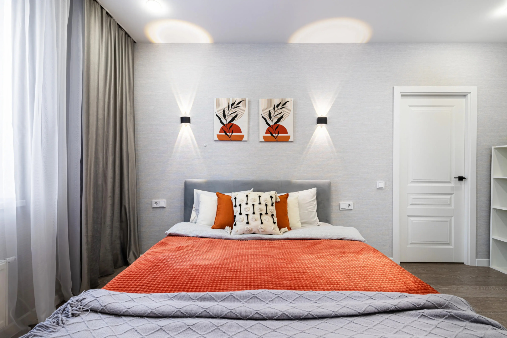 Апартаменты TatAparts оранжевая идиллия в современной студии