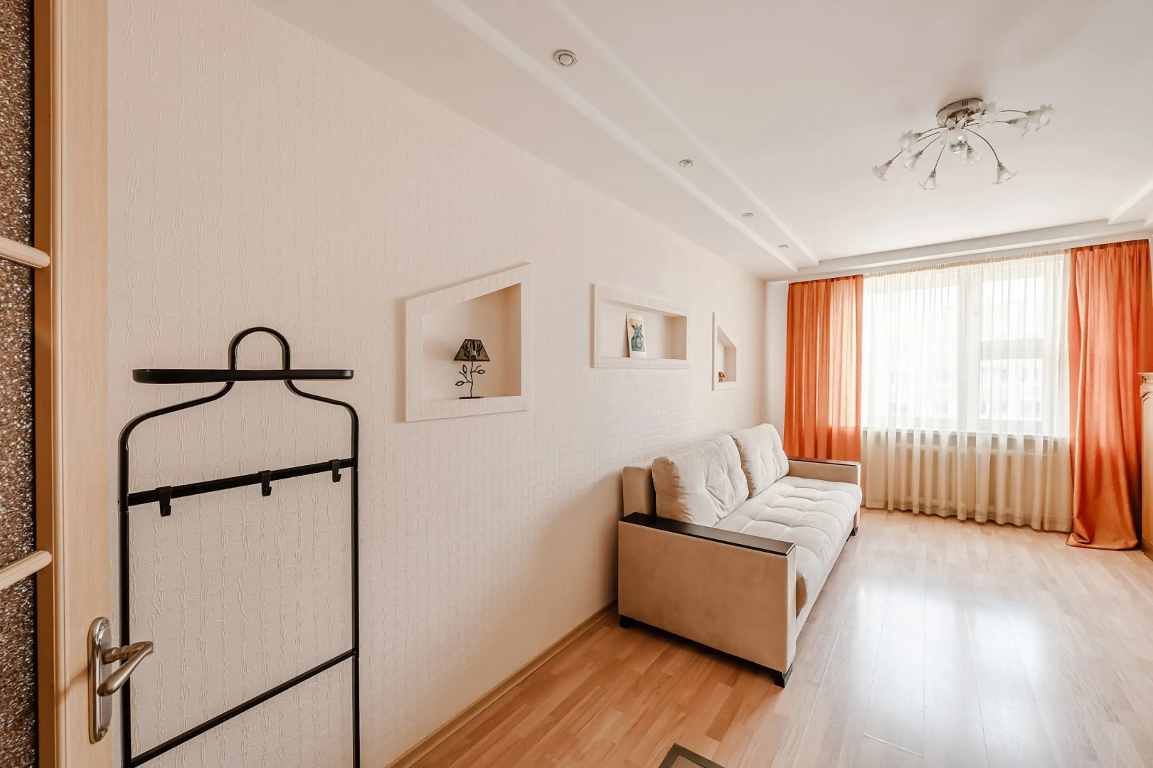 Квартира рядом с центром и вокзалом на 9 гостей