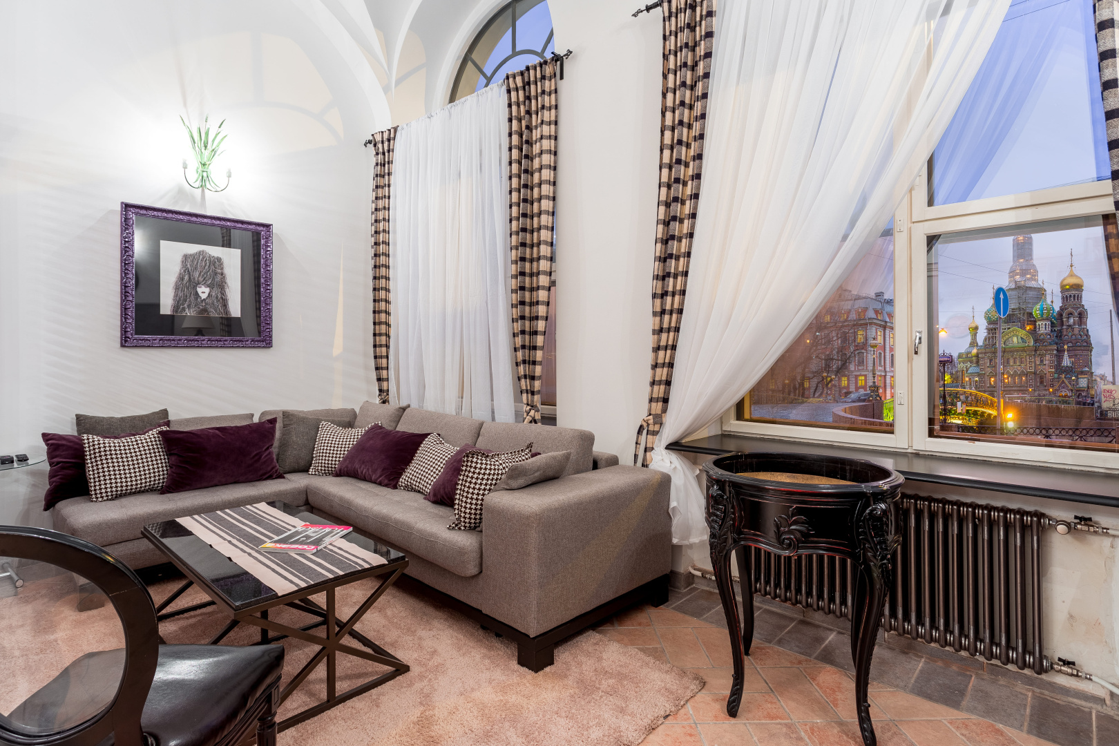 Апартаменты Minin Apartments двухуровневые с видом на Собор 160 кв.м.
