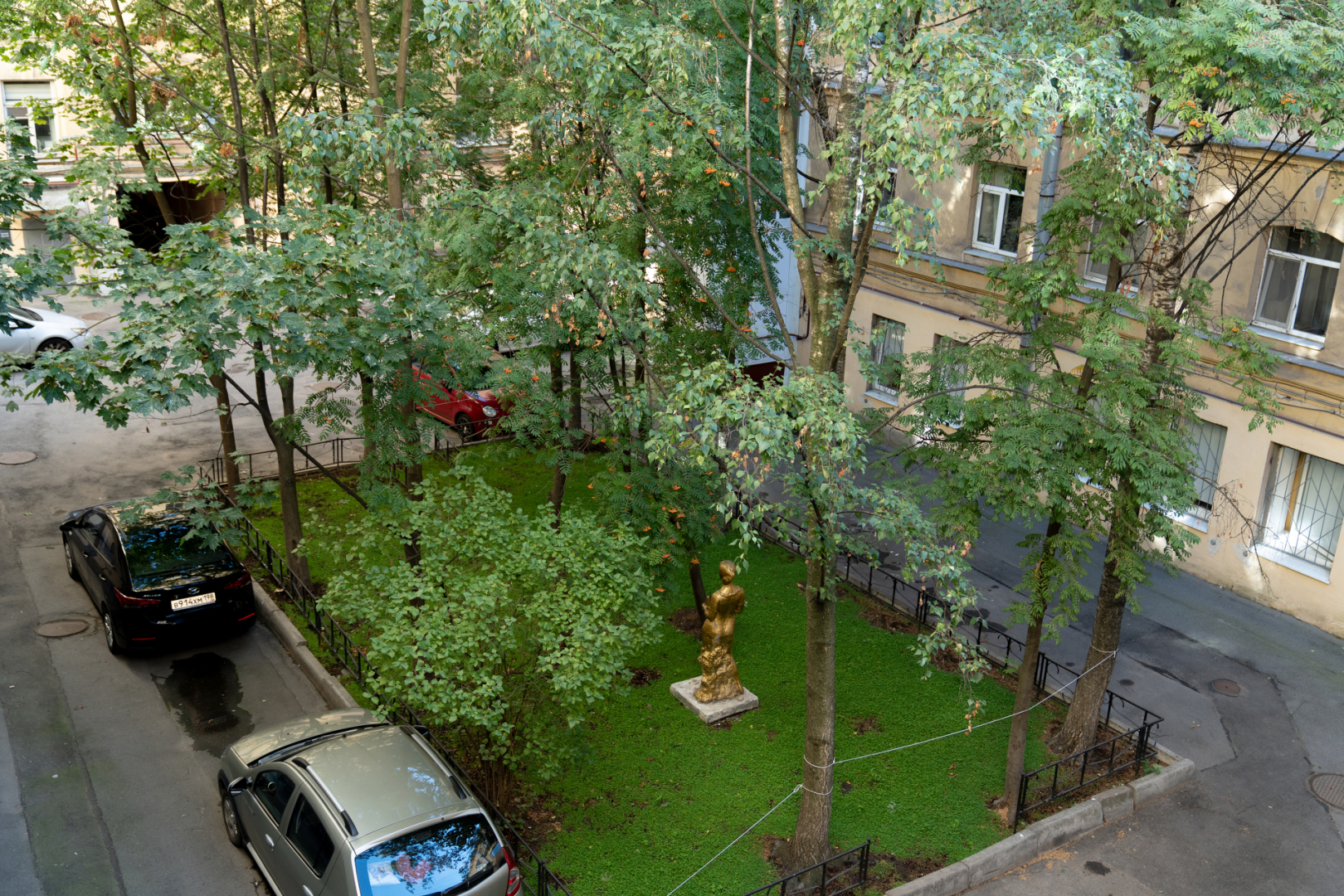 Апартаменты 1896. Аутентичная Питерская квартира у Исаакиевского собора.