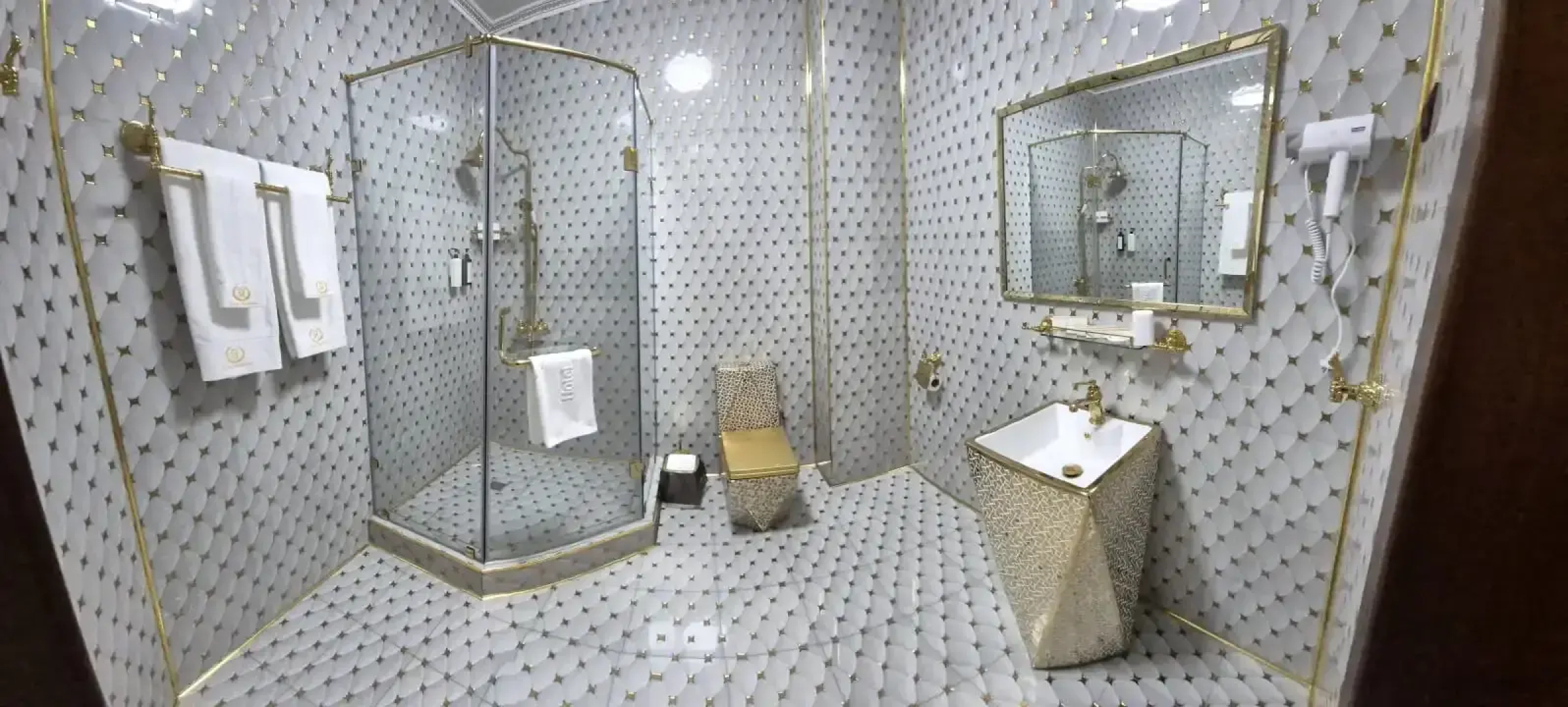 Отель Madonna SPA 