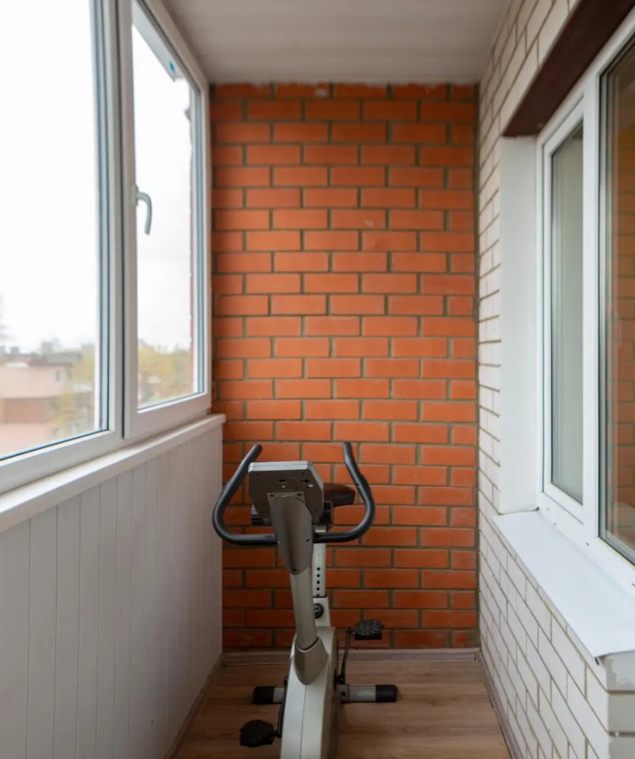 Апартаменты однокомнатные (17) Серебровская 91