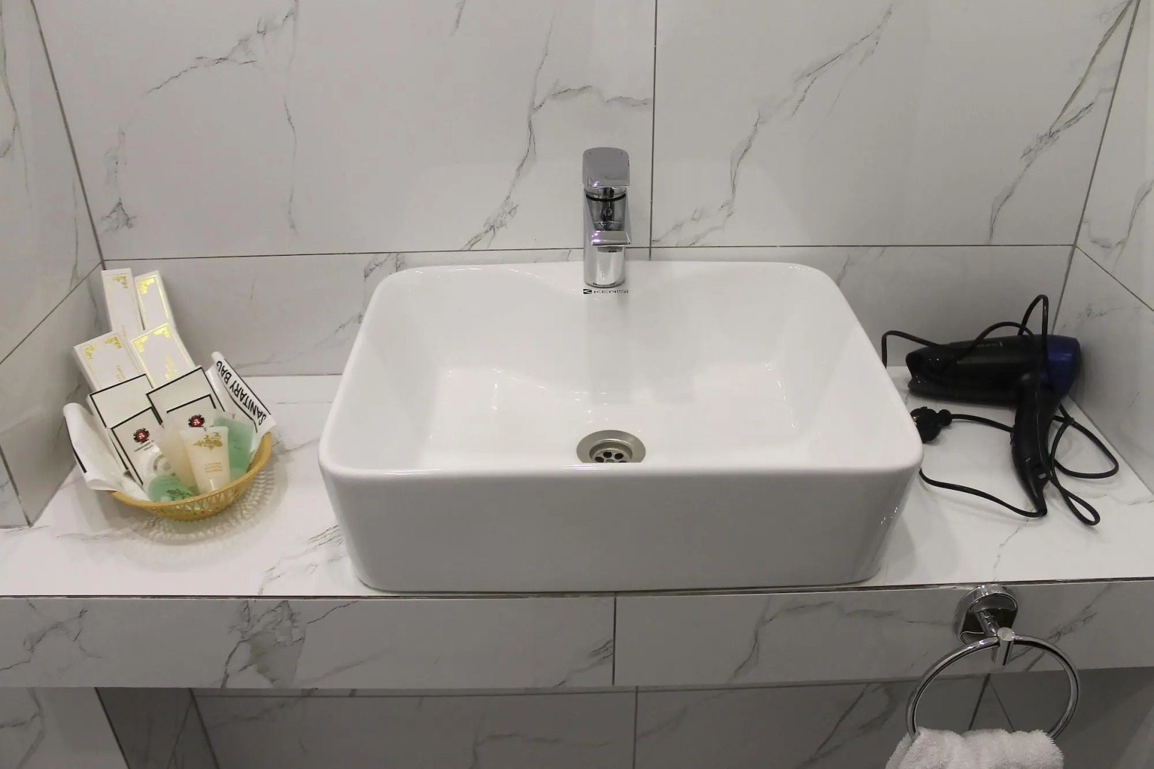 Отель Амбассадор