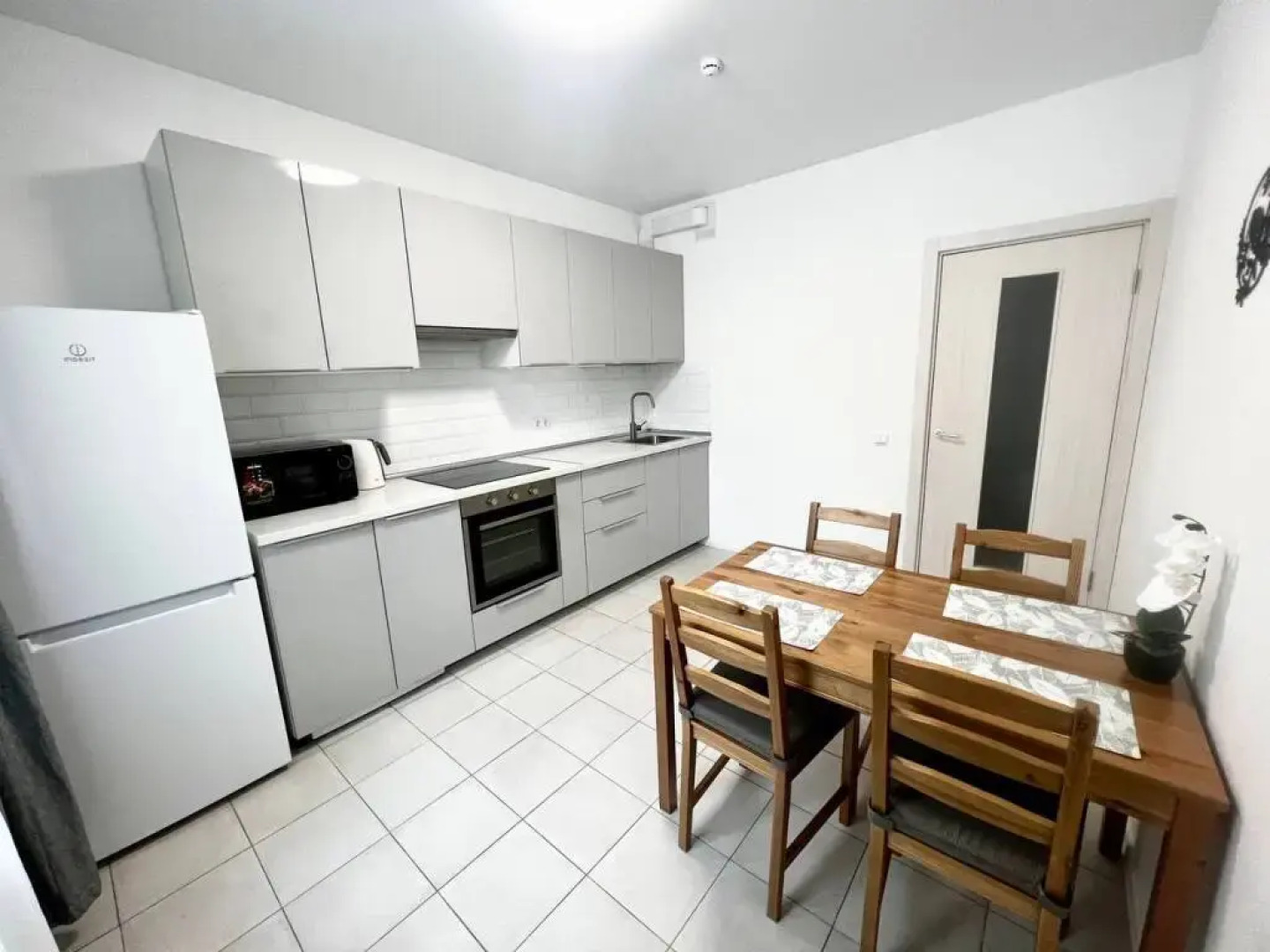 Квартира Art Life Apartment Orange Park 1