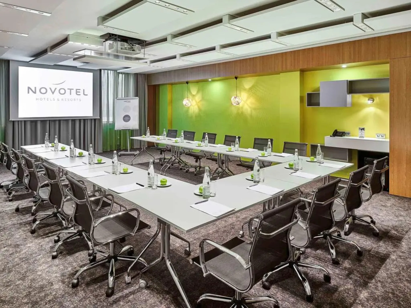 Отель Новотель Москва Киевская