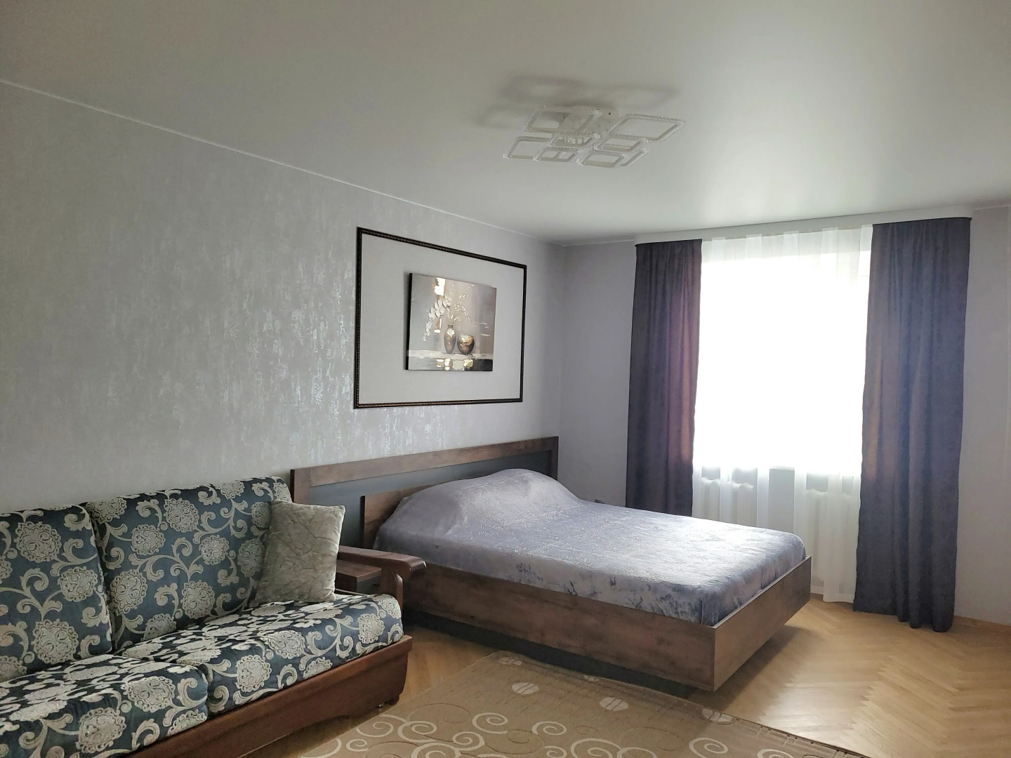 Апартаменты В центре Интернациональная 21