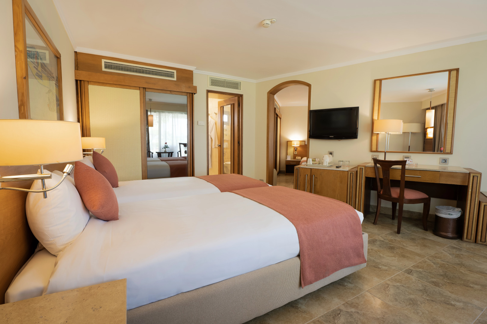 Курортный отель Jolie Ville Hotel & Spa Kings Island Luxor