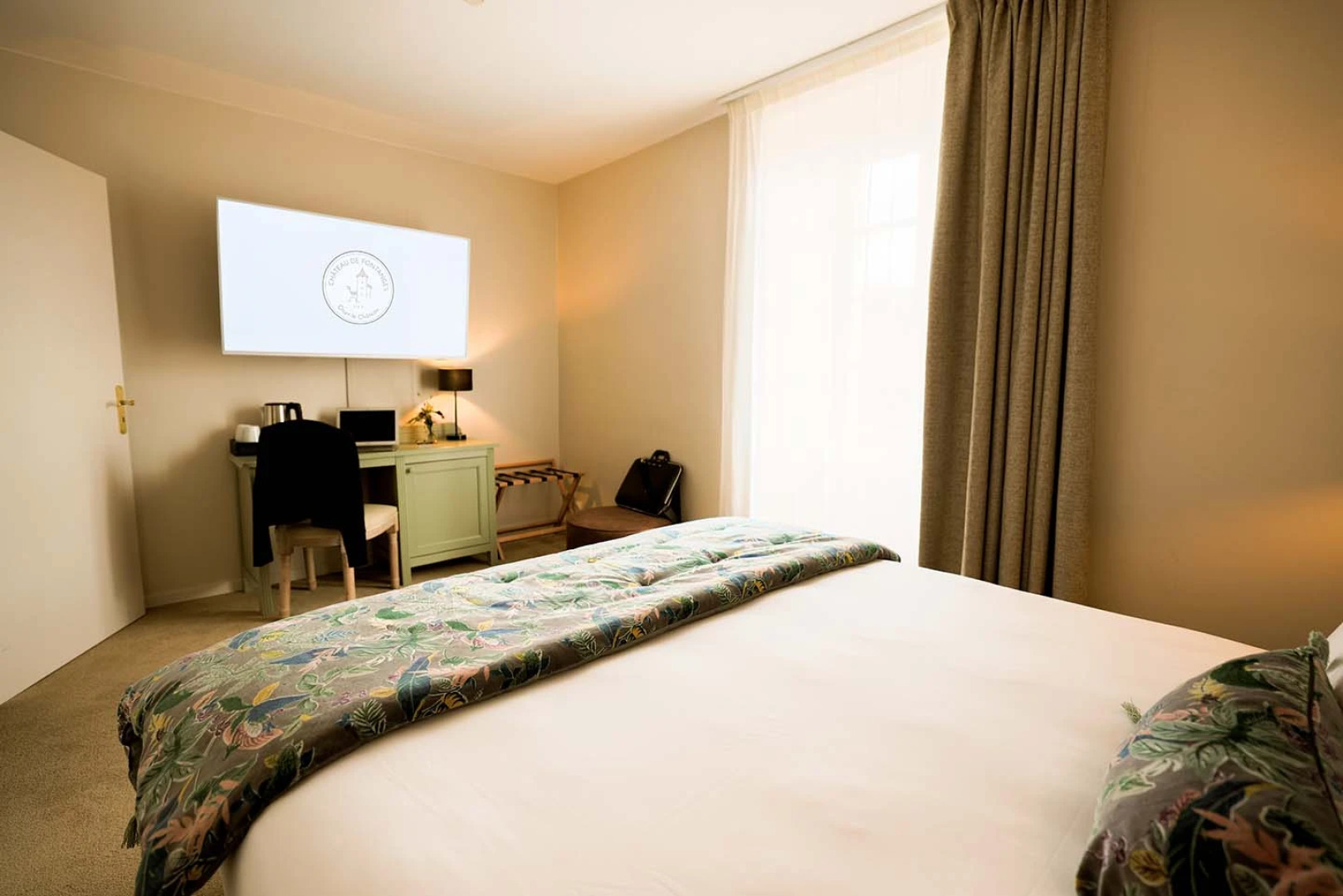 Отель Chateau de Fontanges