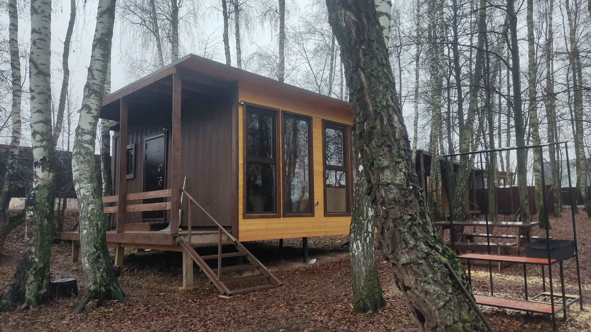 Частный дом Дом в лесу