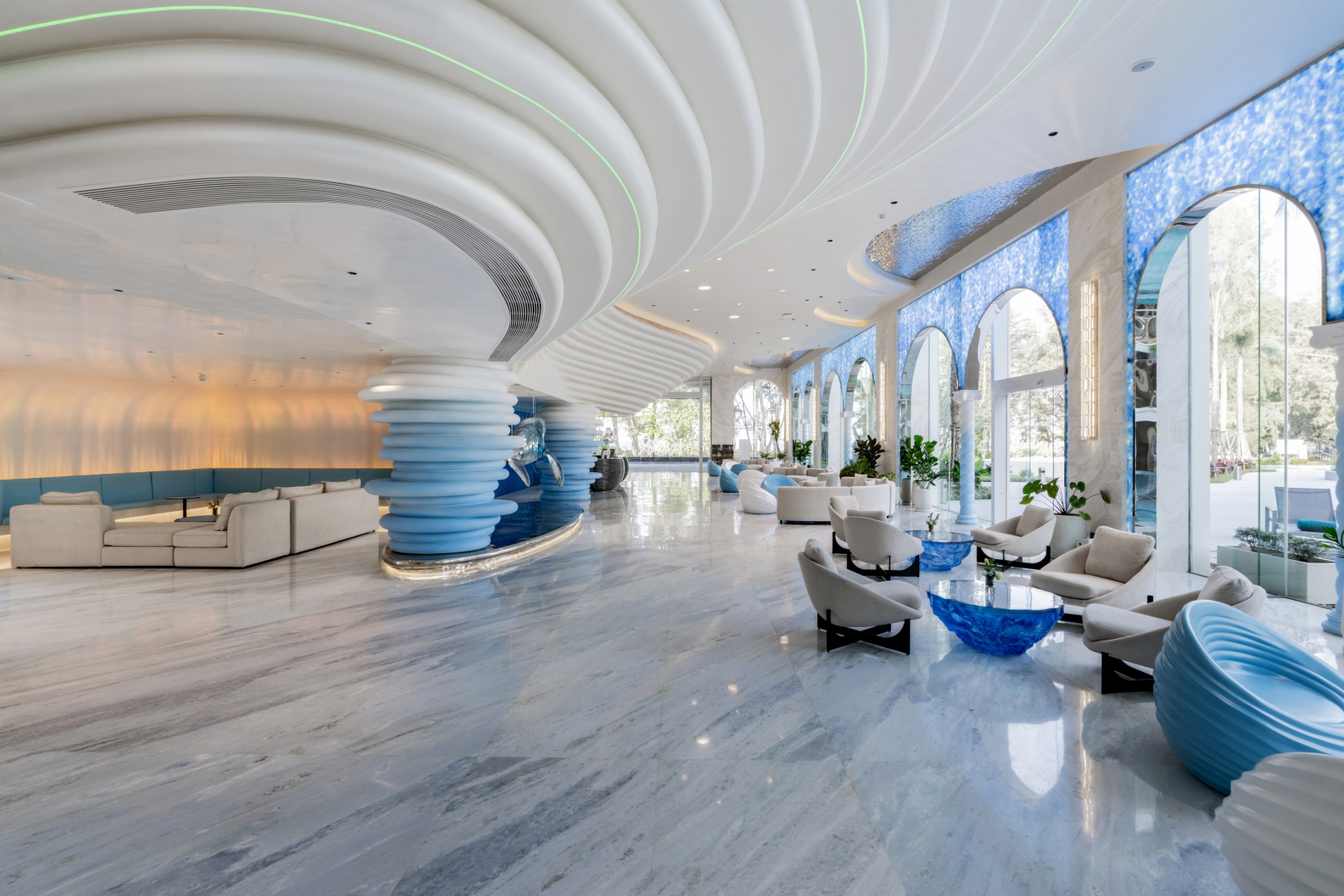 Курортный Отель Kora Beach Resort Phuket