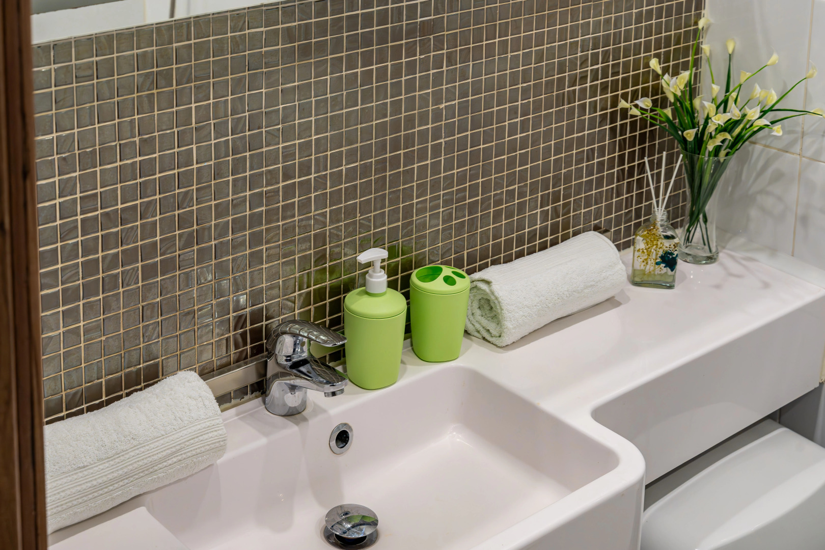 Апартаменты Yes SutkiLive у М.Проспект Просвещения