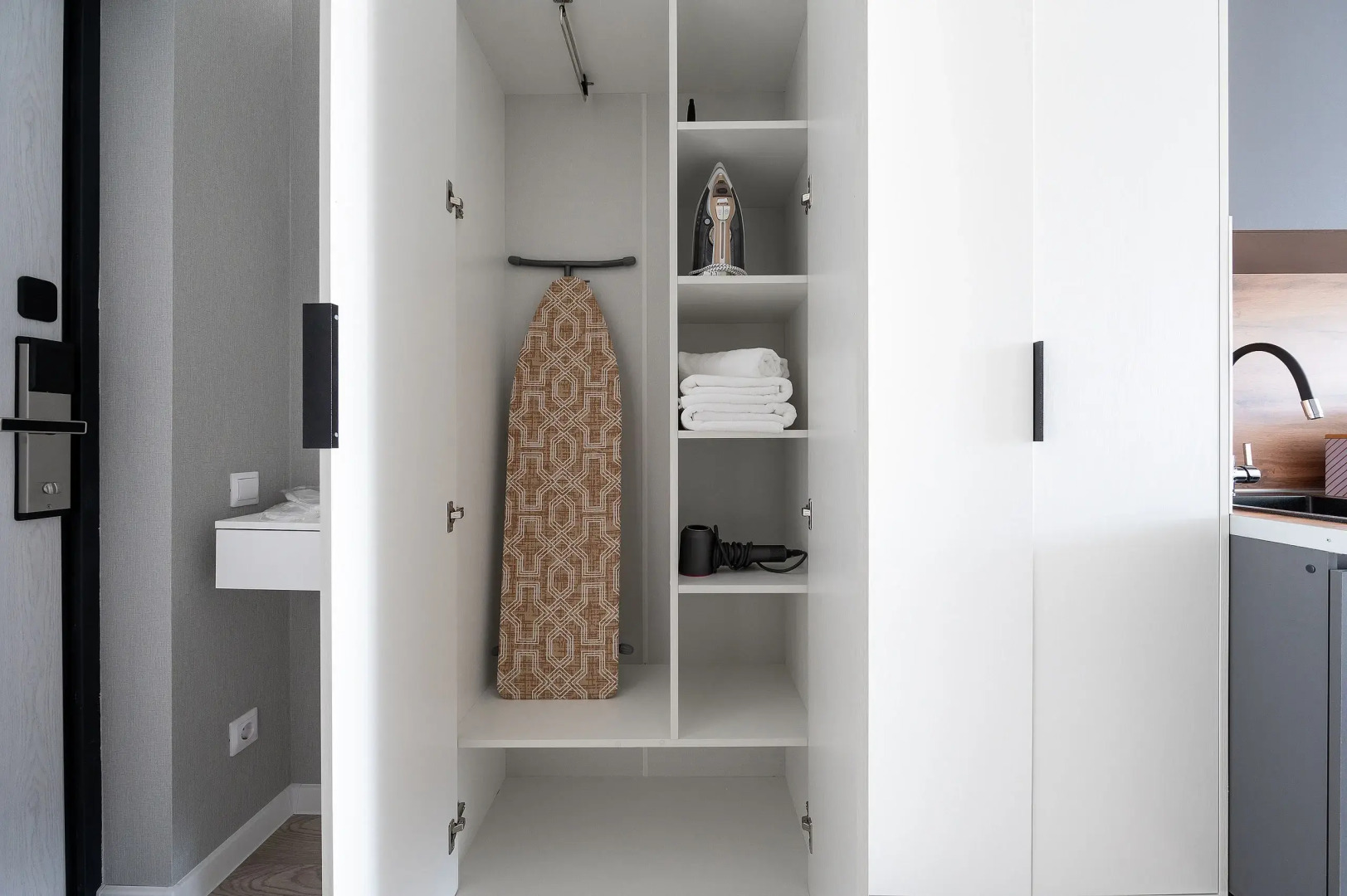 Апартаменты Оранж УК Атмосфера с Видом на Горы