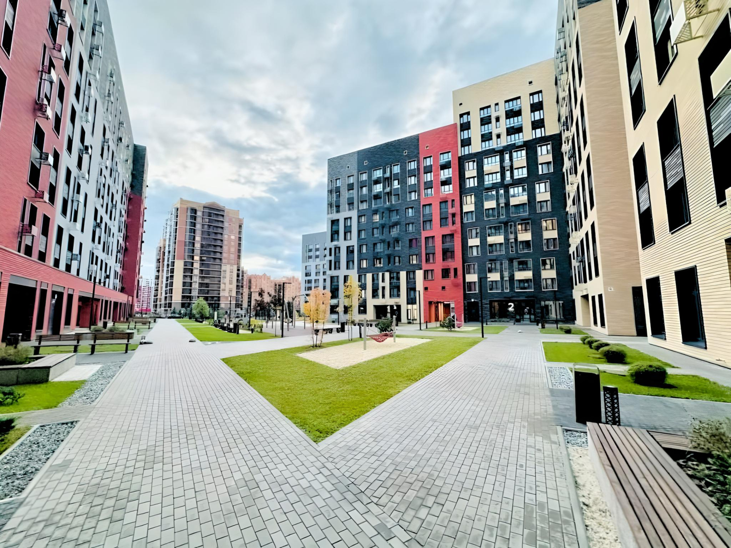 Апартаменты Happy Sun Студия Рядом с Мед и Спорт Объектами Казани