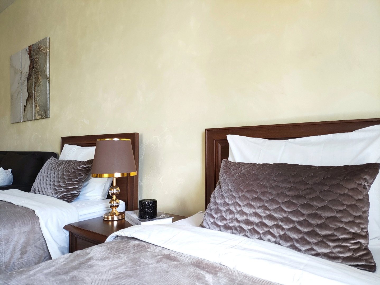 Квартира Светлая студия в современном жилом комплексе.