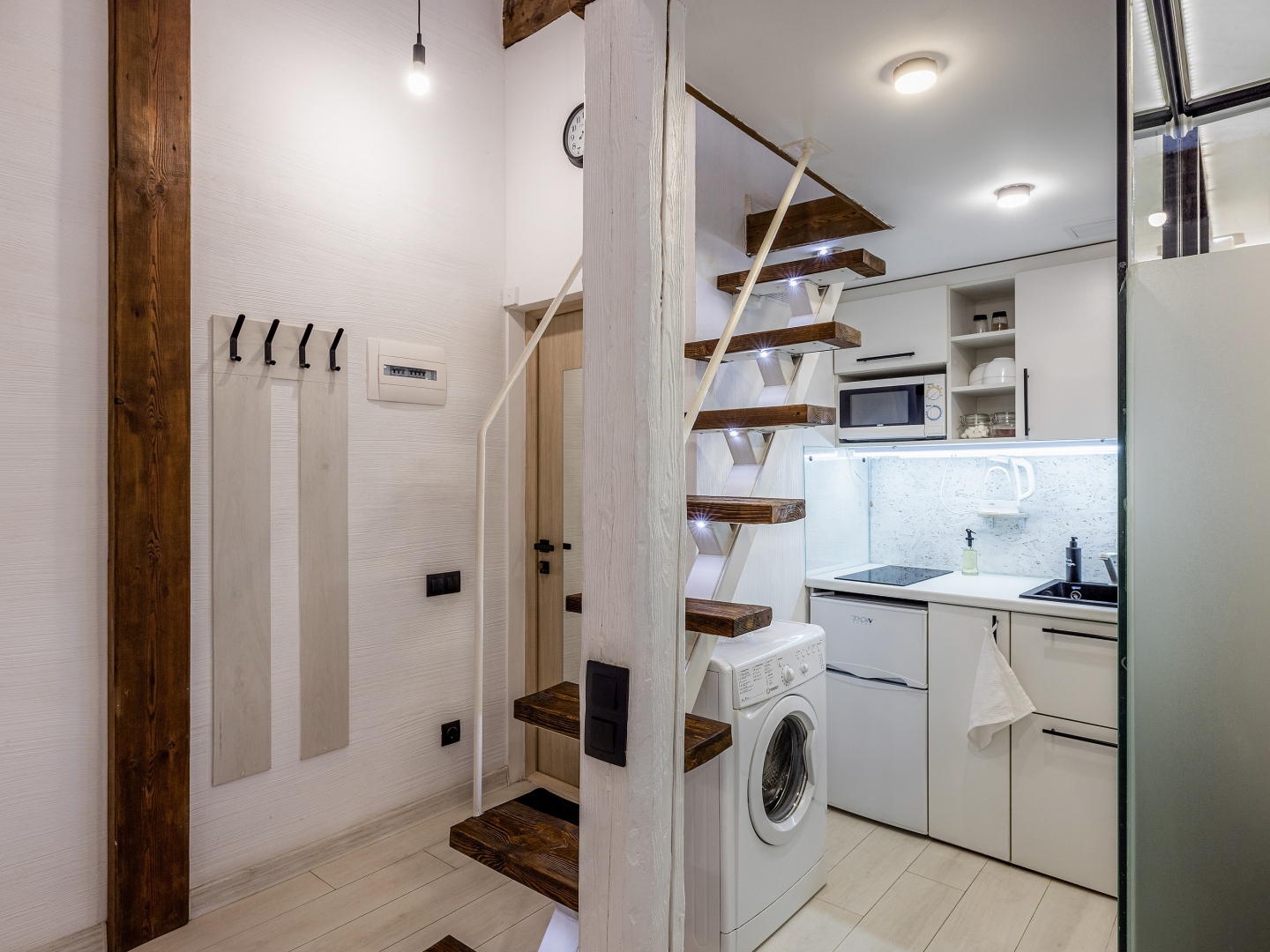 Апартаменты Лофт 3 Двухуровневые на Грузинской Улице 41А