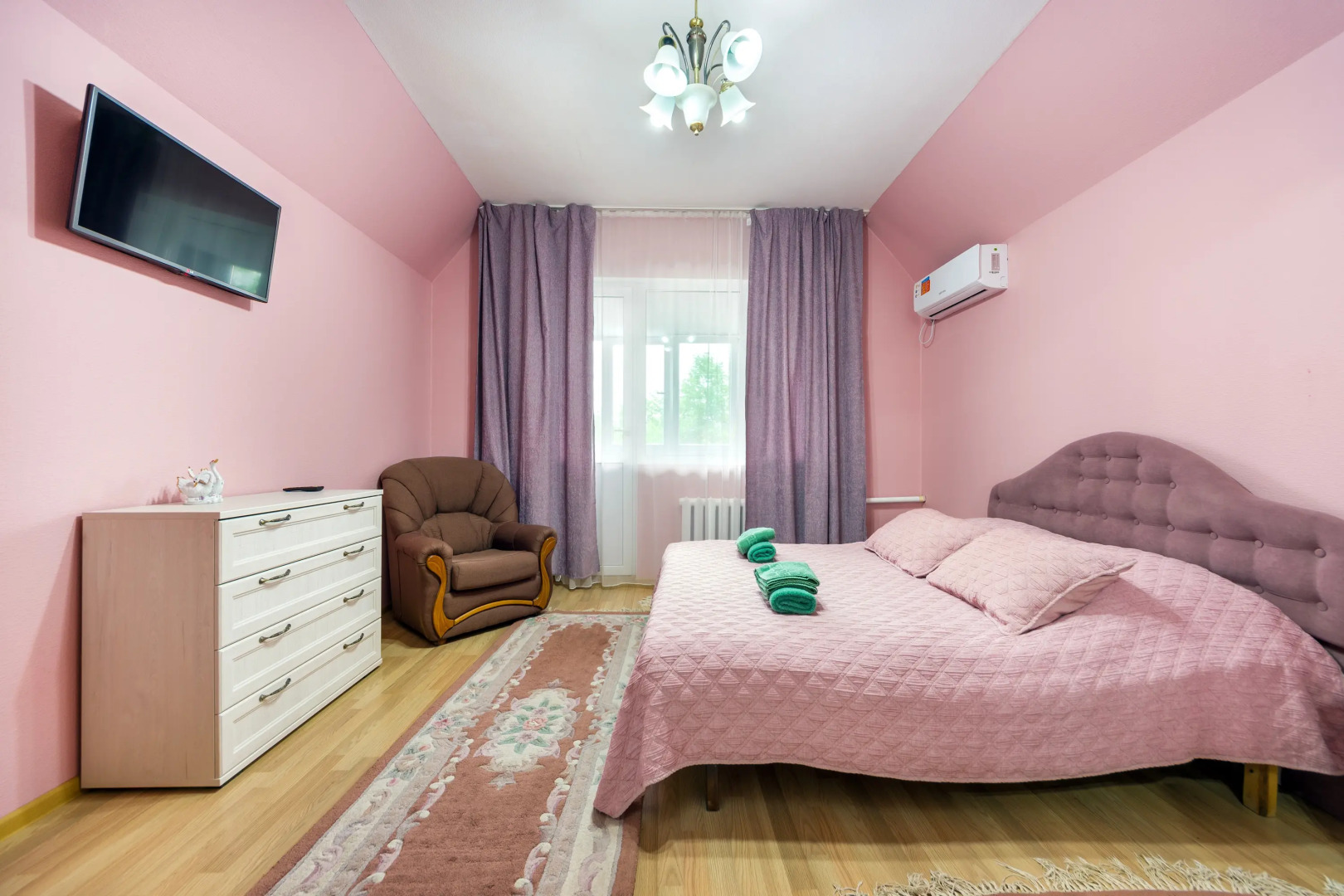 Частный дом с бассейном и хаммамом