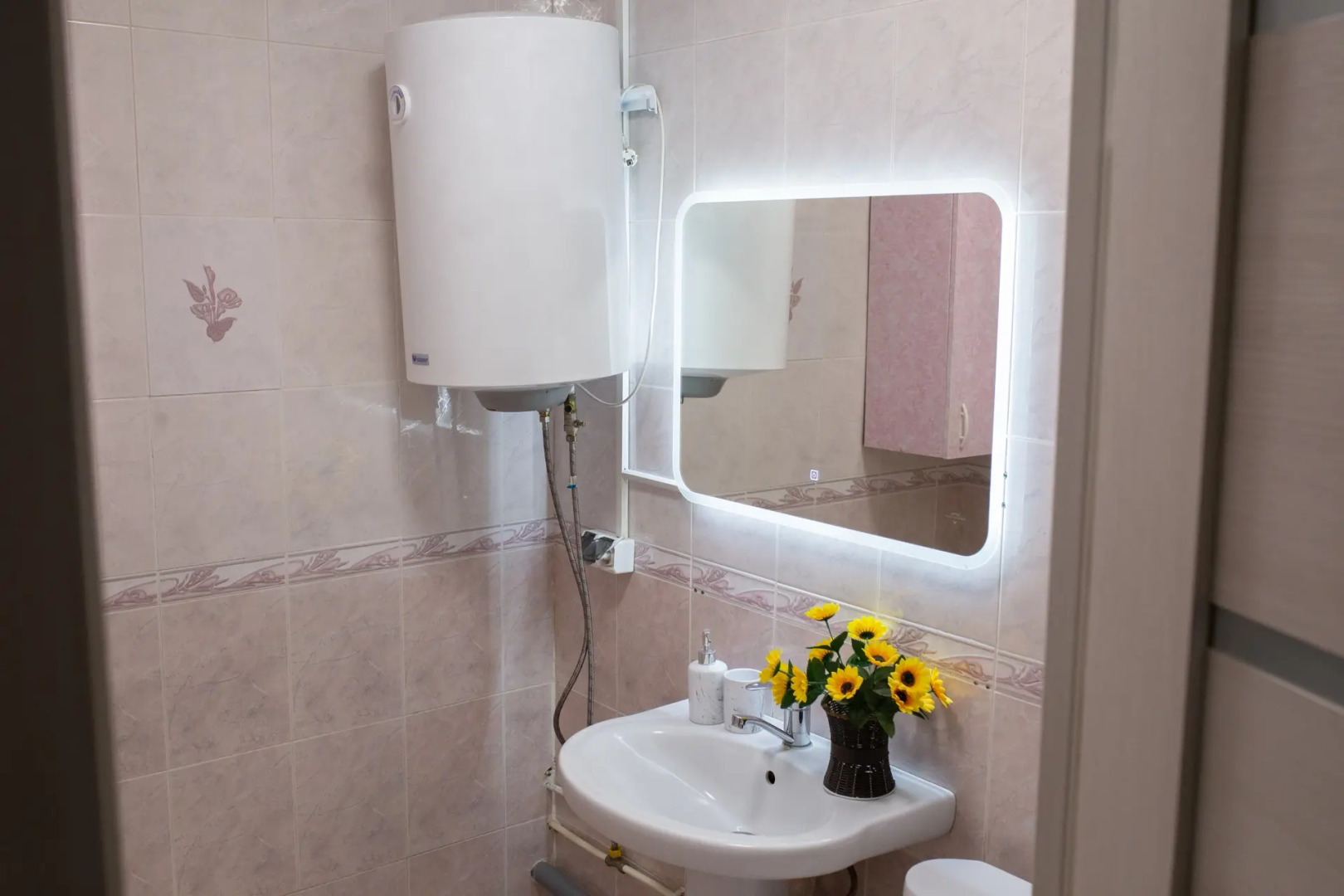 Апартаменты Альфа Хоум Плюс в Самом Центре Челябинска