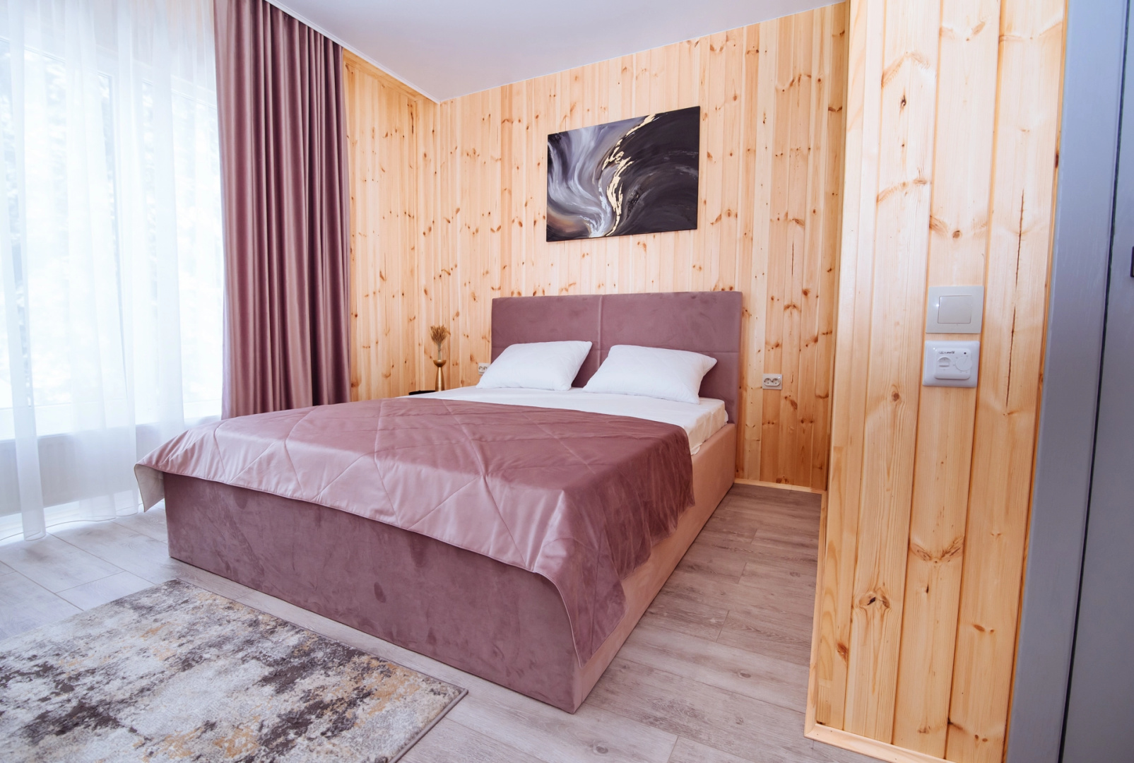 База Отдыха Hotel Brusnika
