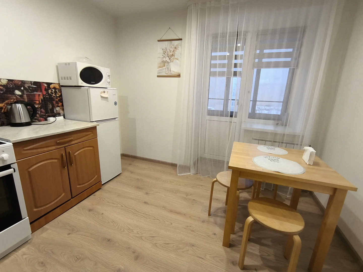 Квартира Двухкомнатная на Старателей 4