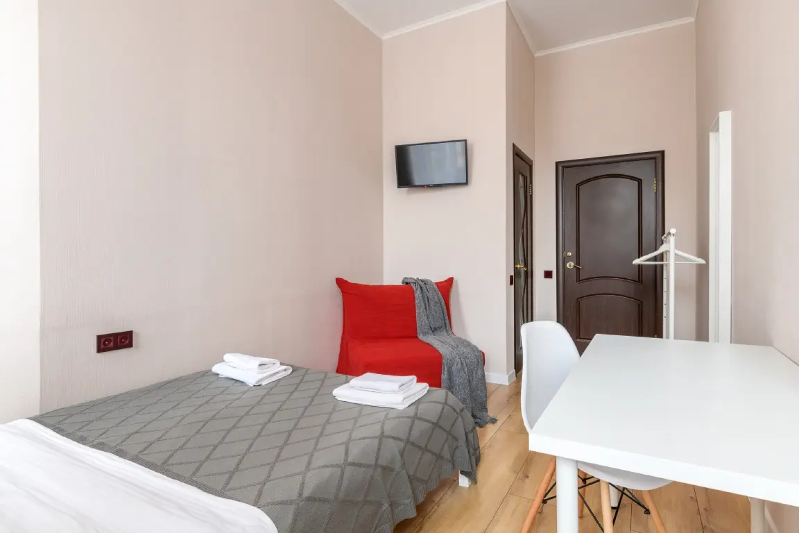 Апартаменты Sergeew Apartments Улучшенный у Невского Проспекта