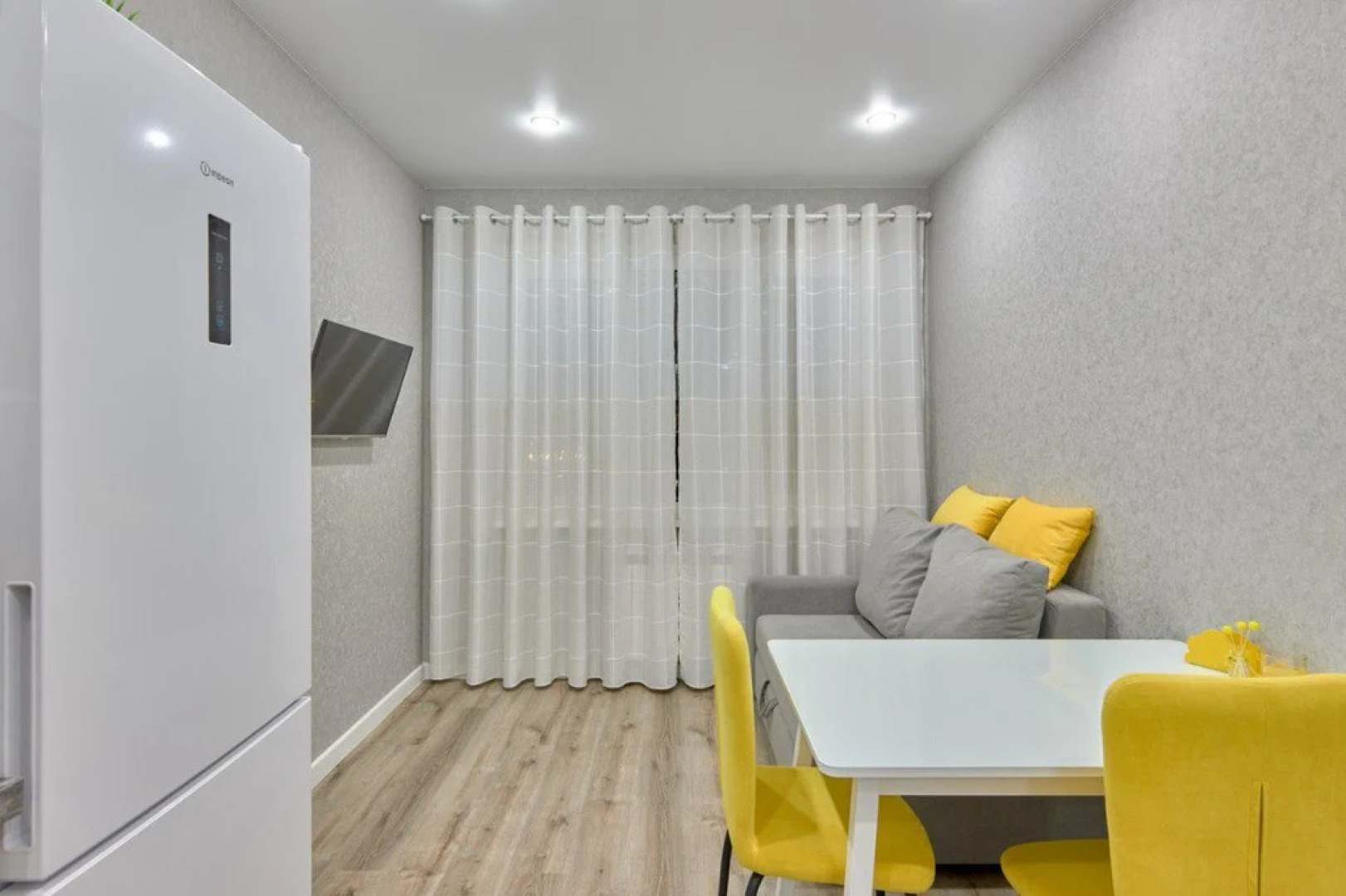 Апартаменты Чистопольская 61Д