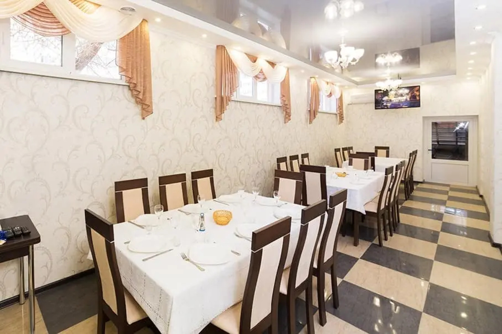 Гостиница Четыре Сезона